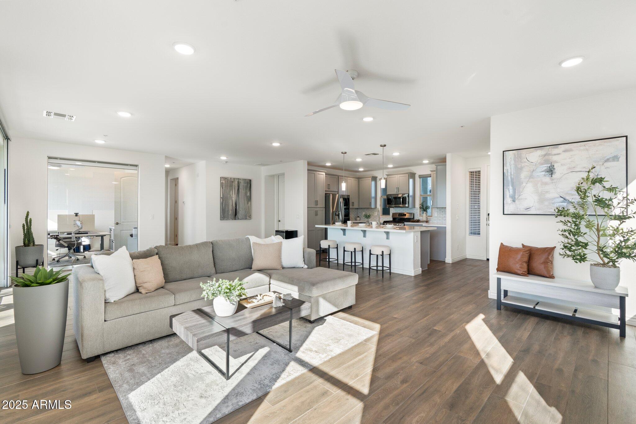 5100 E RANCHO PALOMA Drive, 1044