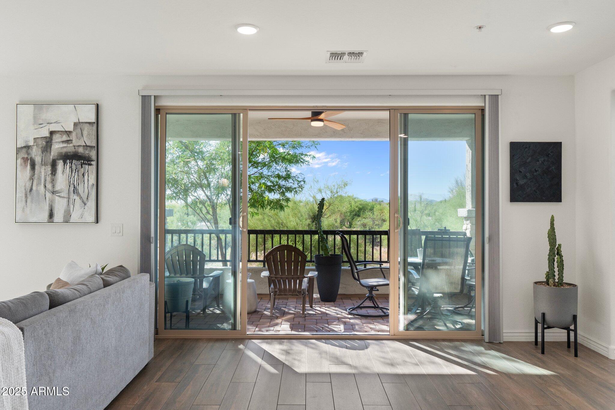 5100 E RANCHO PALOMA Drive, 1044