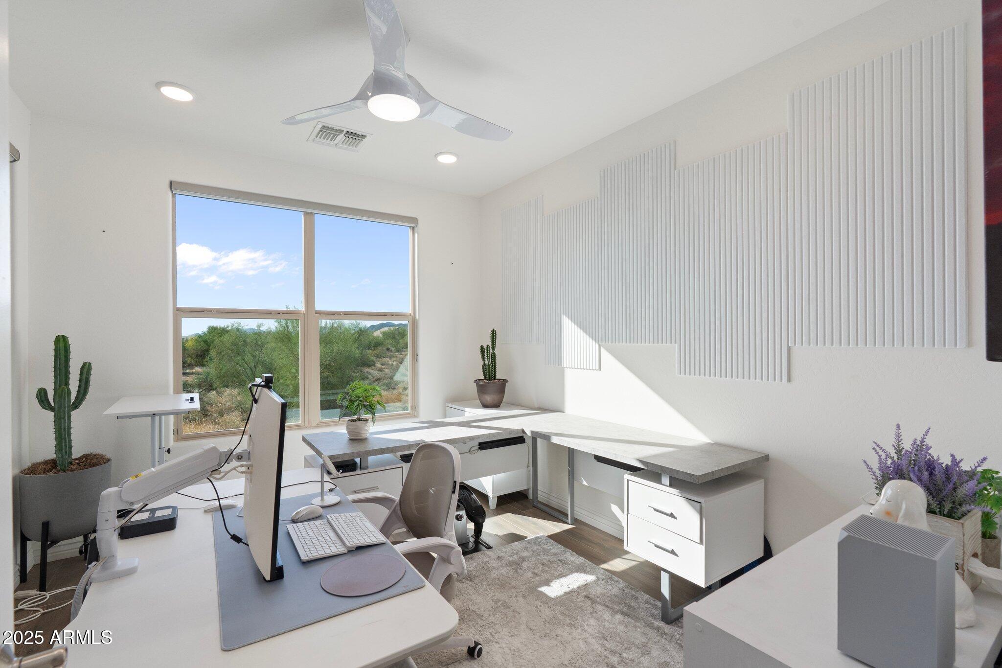 5100 E RANCHO PALOMA Drive, 1044