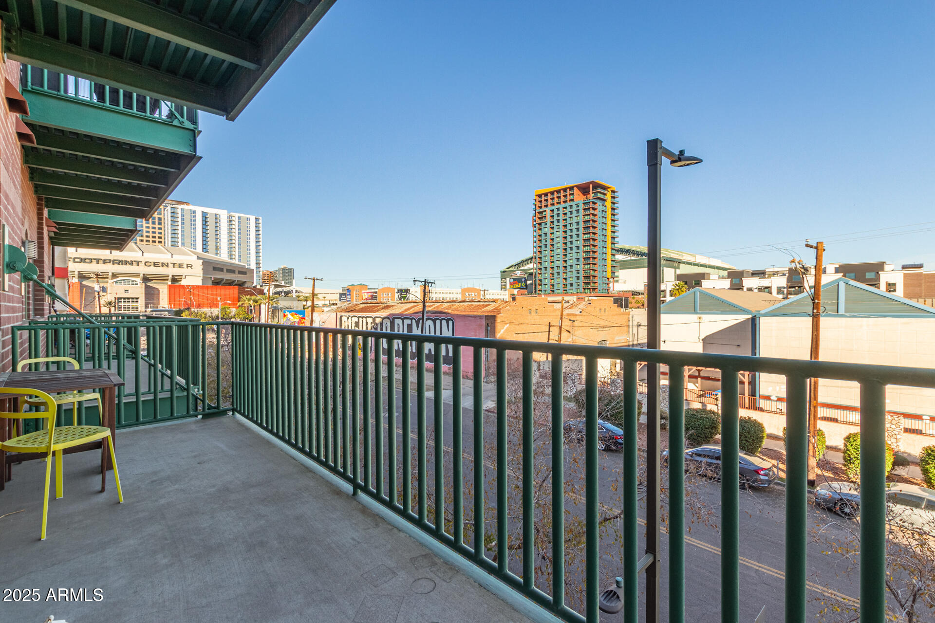 424 S 2ND Street, 203