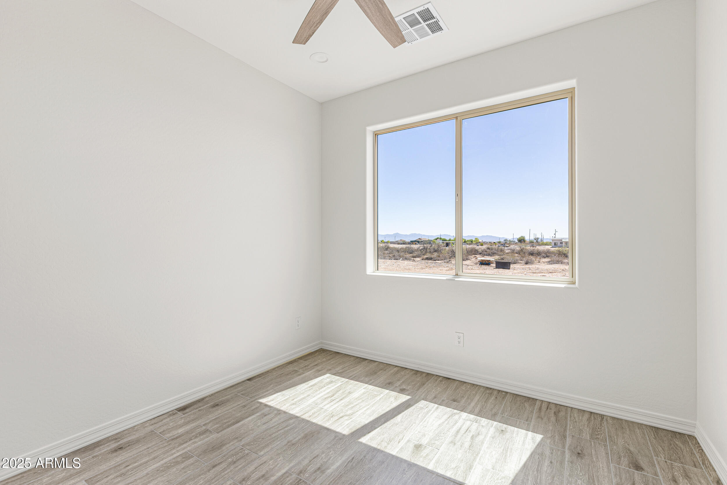 37478 W HAYES Street