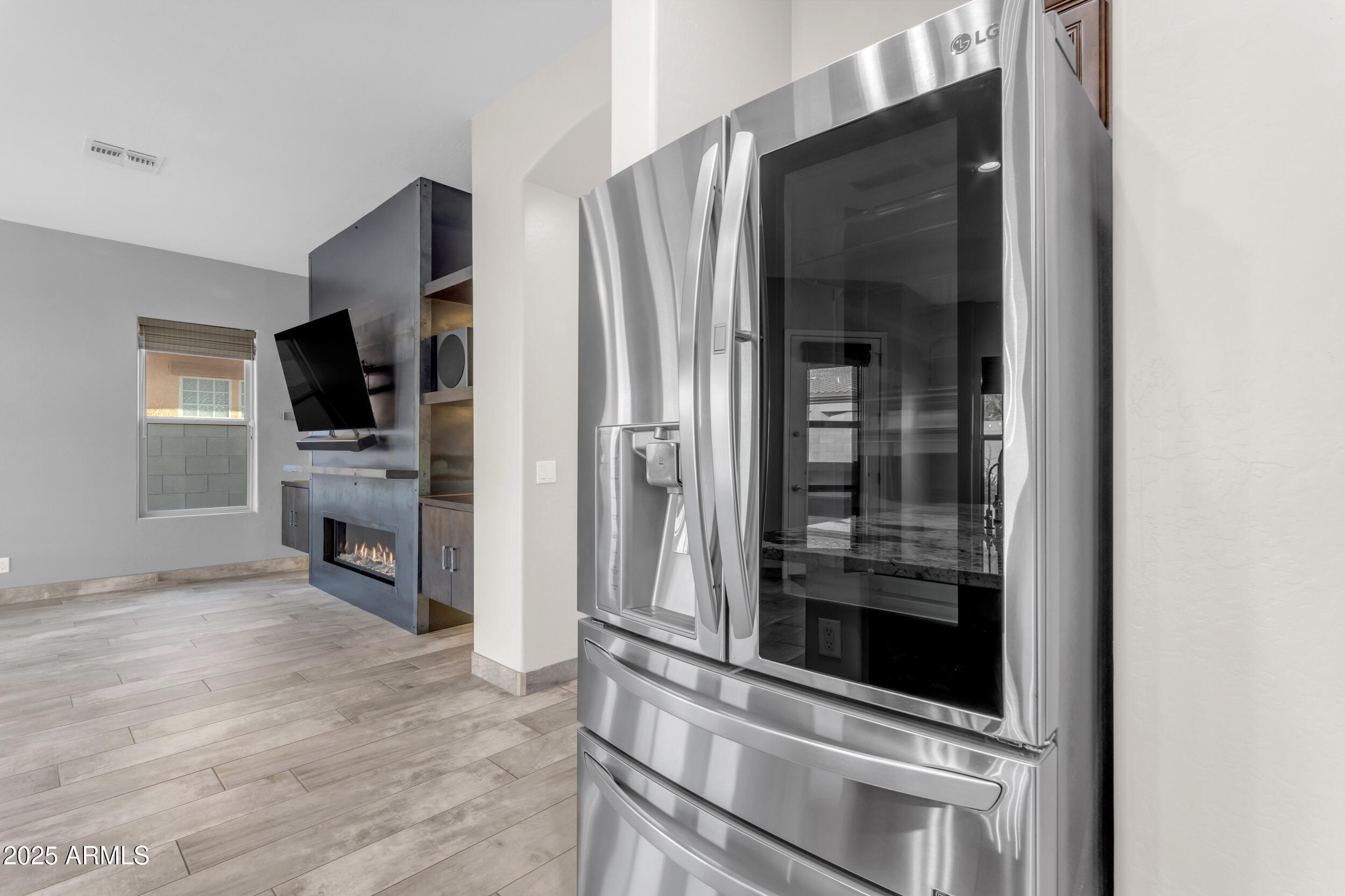 2547 S Santa Rita Way