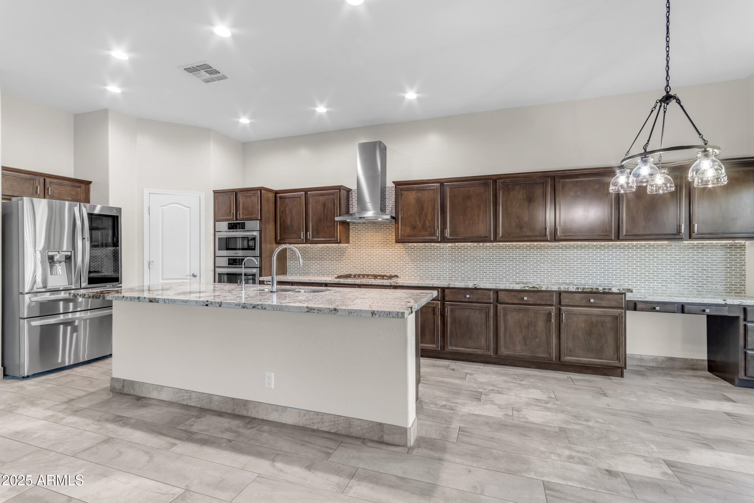 2547 S Santa Rita Way