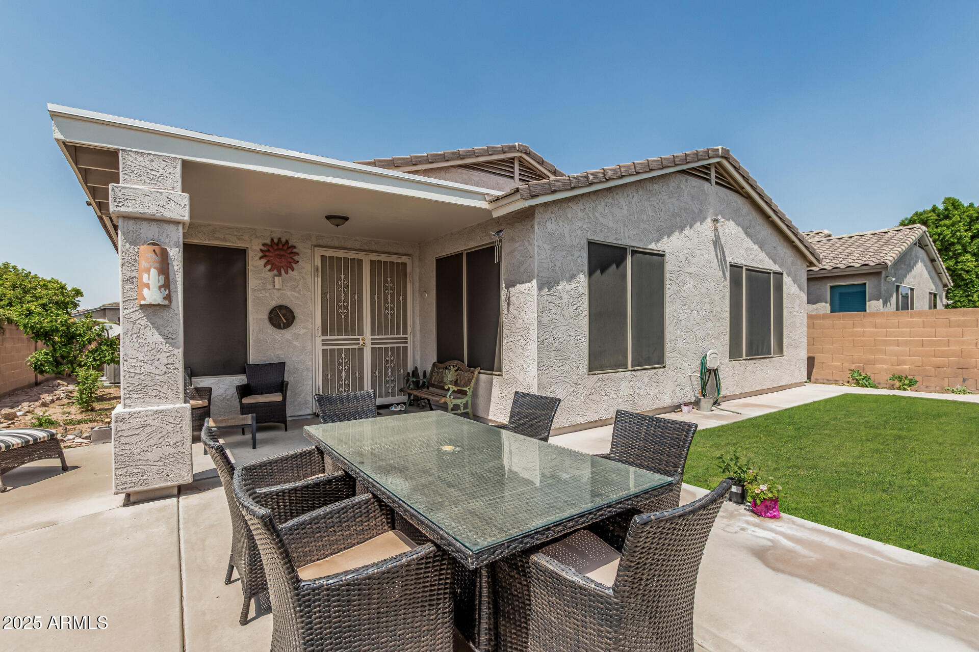 9185 W CLARA Lane