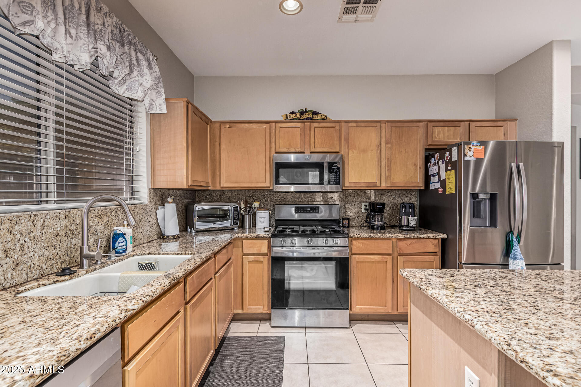 9185 W CLARA Lane