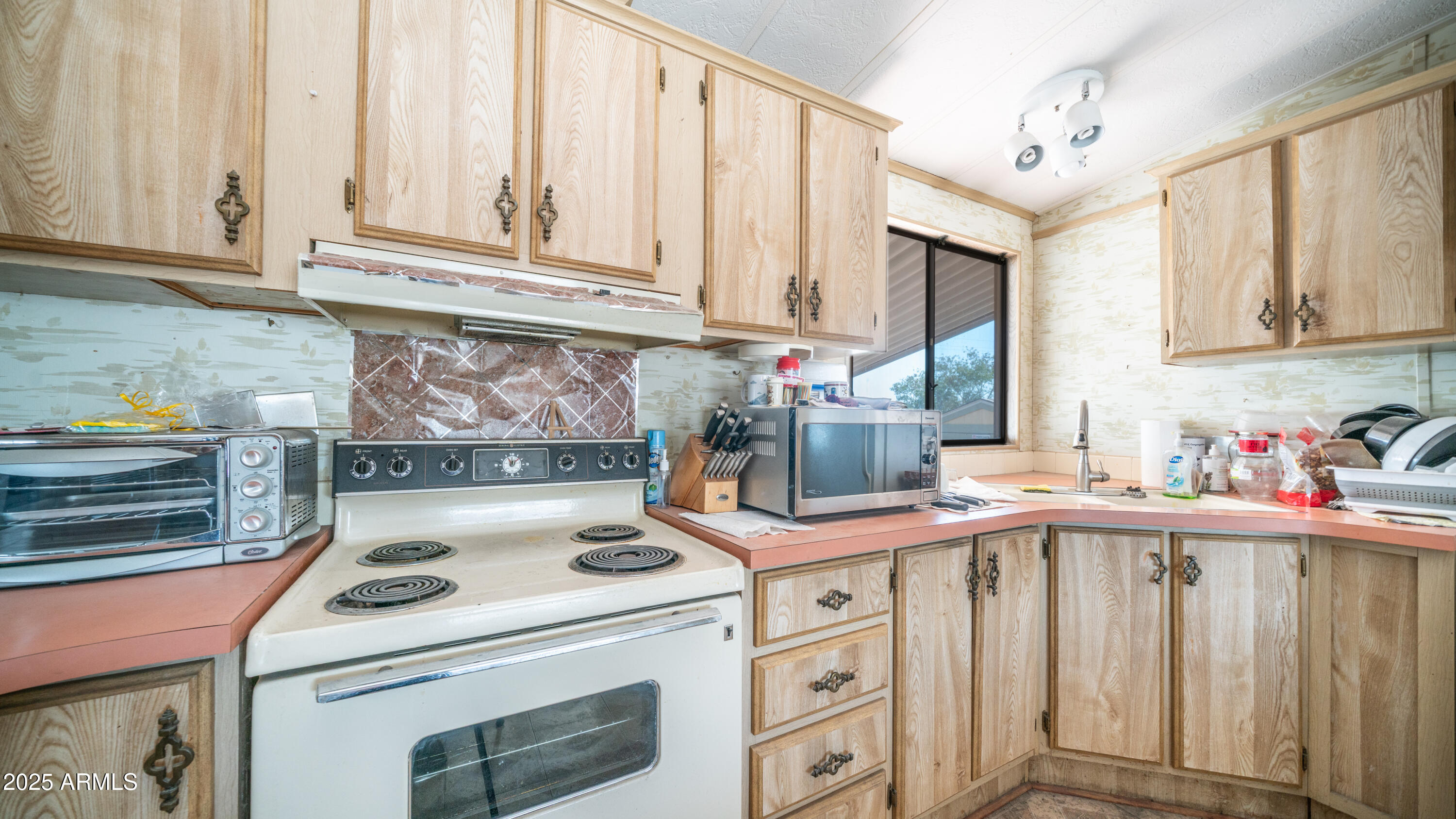 345 S 58TH Street, 31