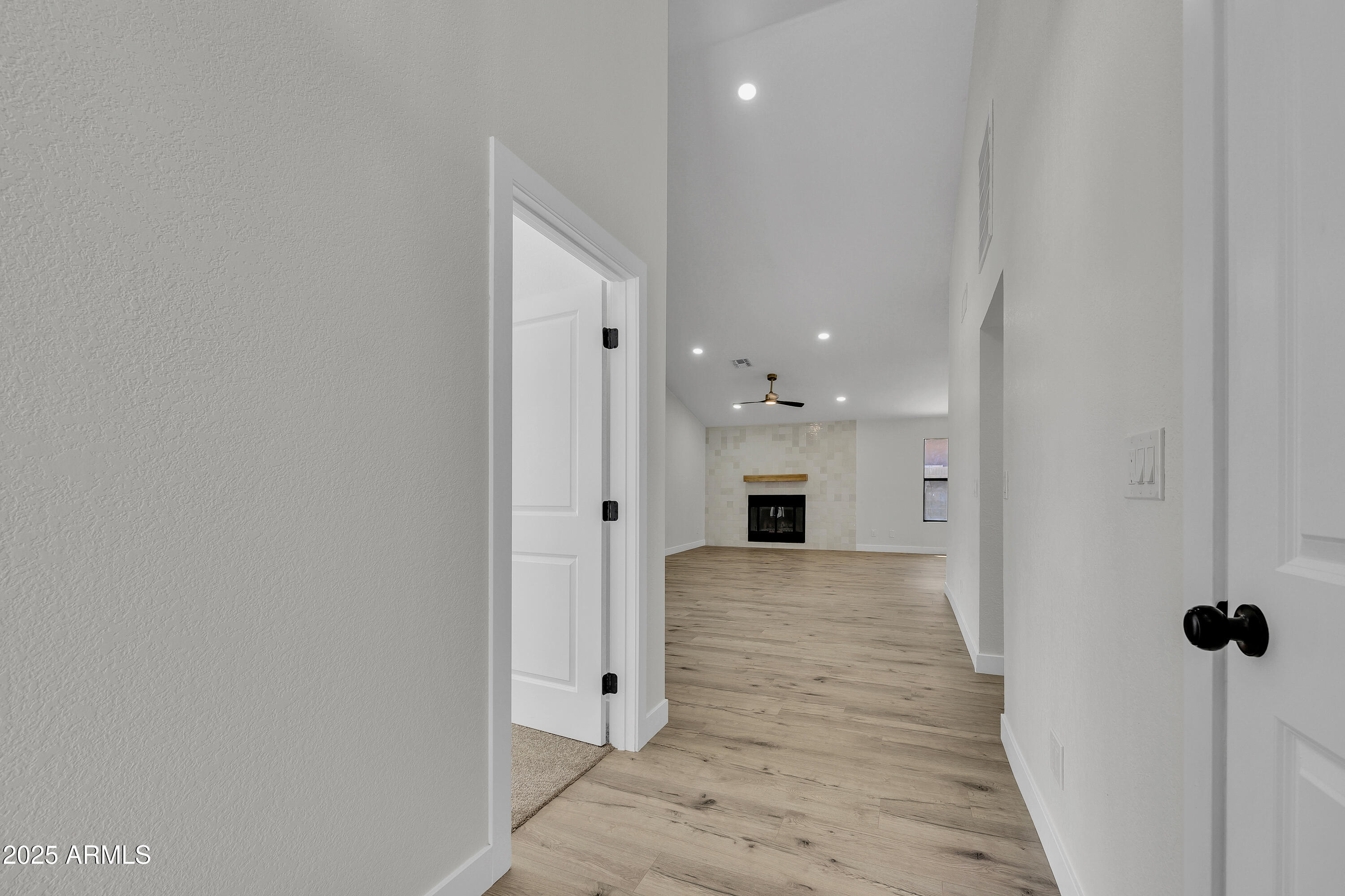 3926 E COCONINO Street