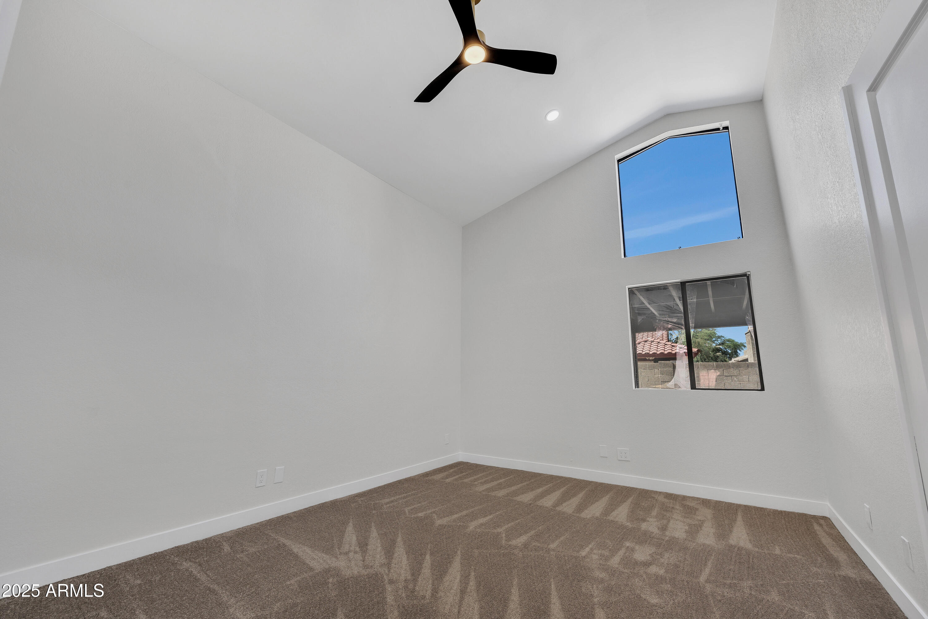 3926 E COCONINO Street