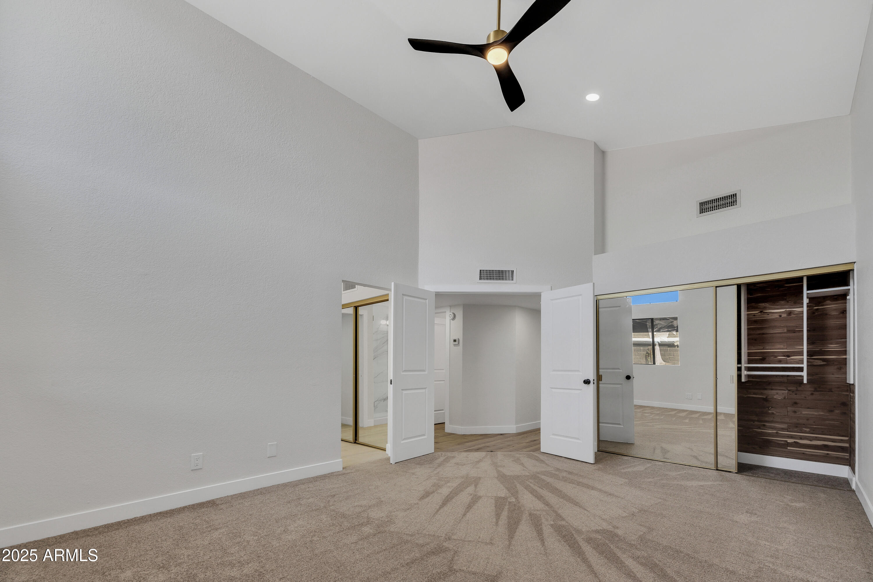 3926 E COCONINO Street