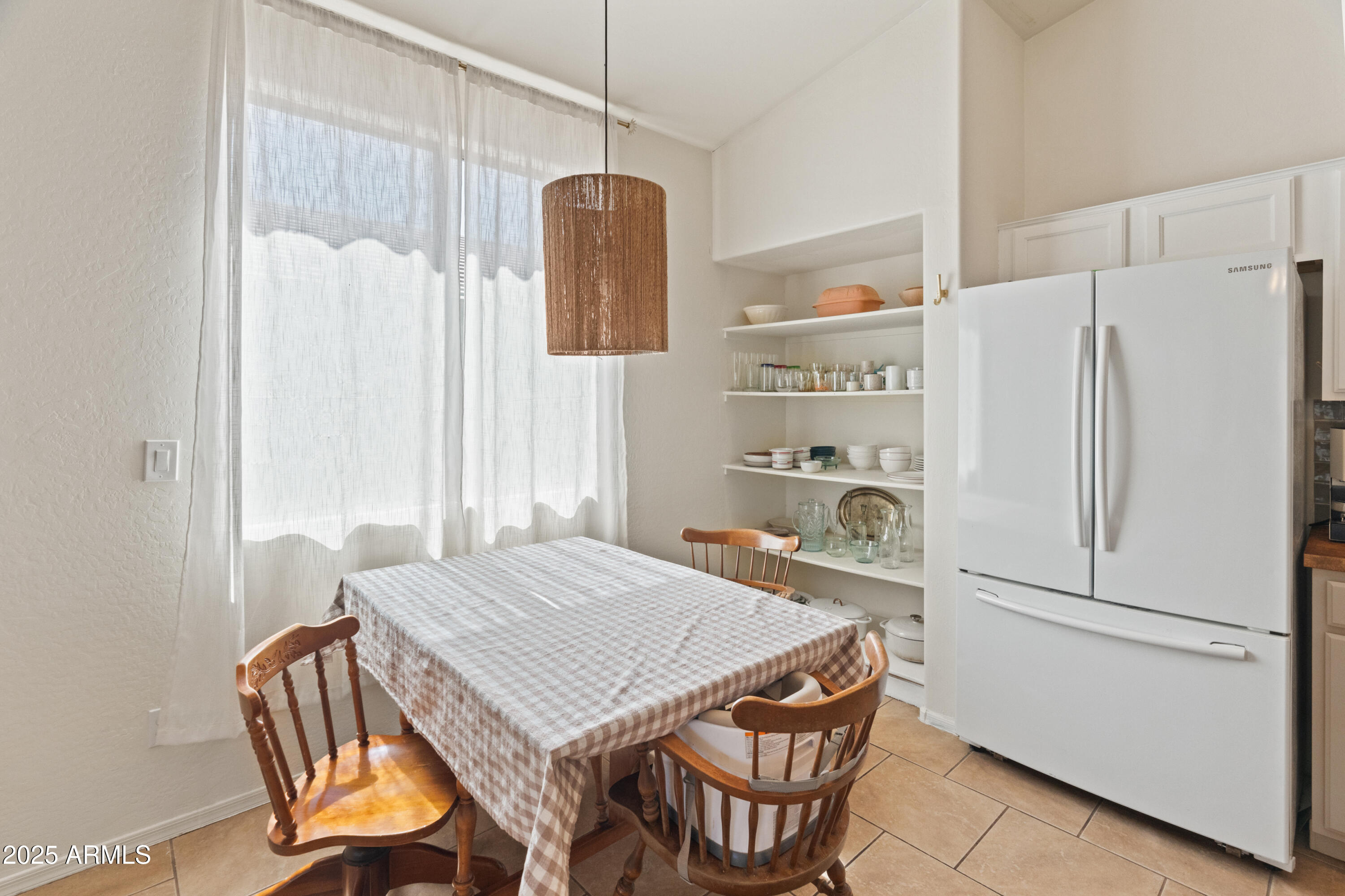 17056 W BRISTOL Lane