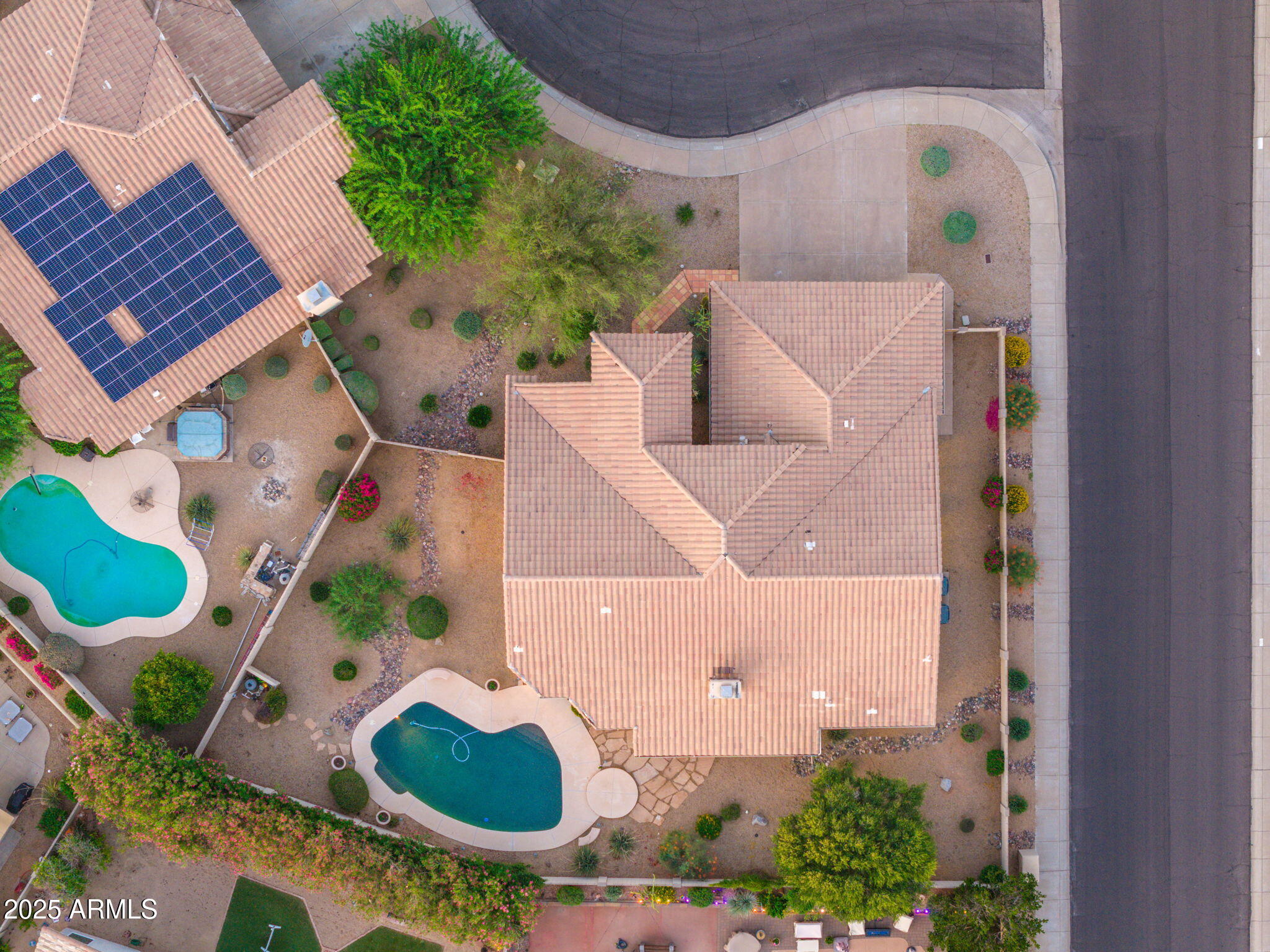 4914 E WINDSTONE Trail