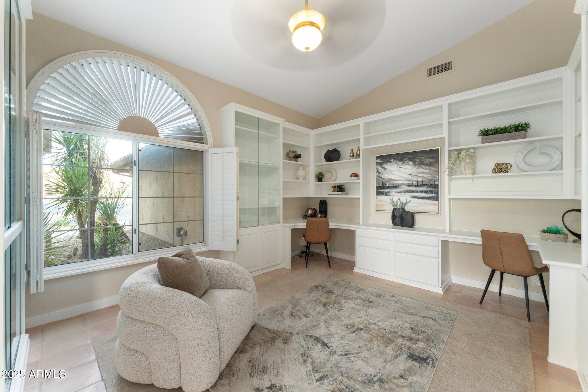 4914 E WINDSTONE Trail