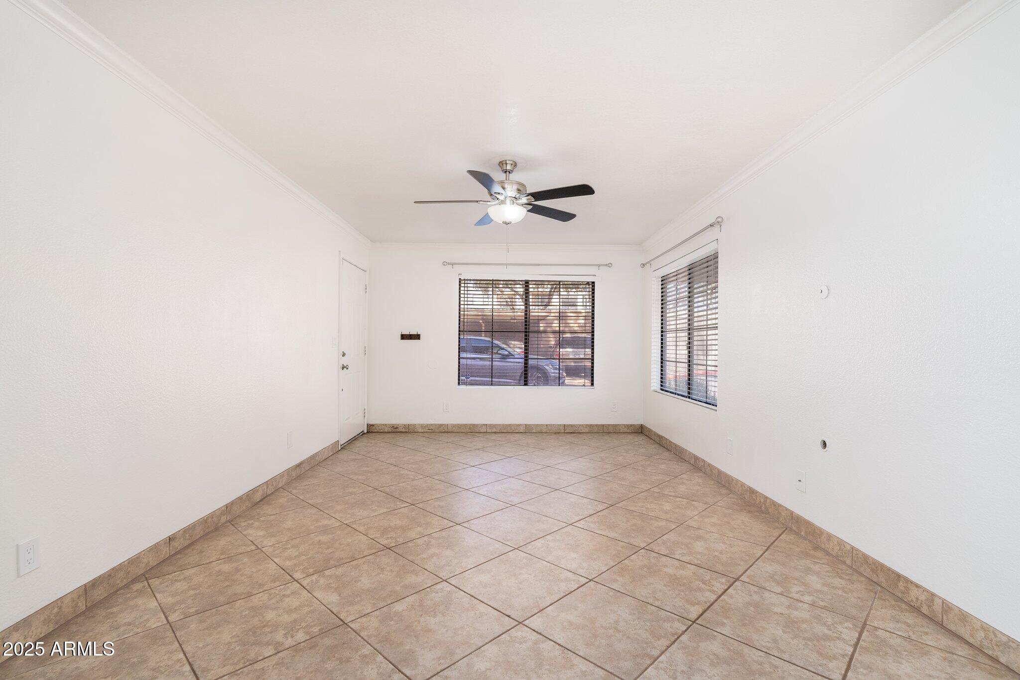 925 N COLLEGE Avenue, E119