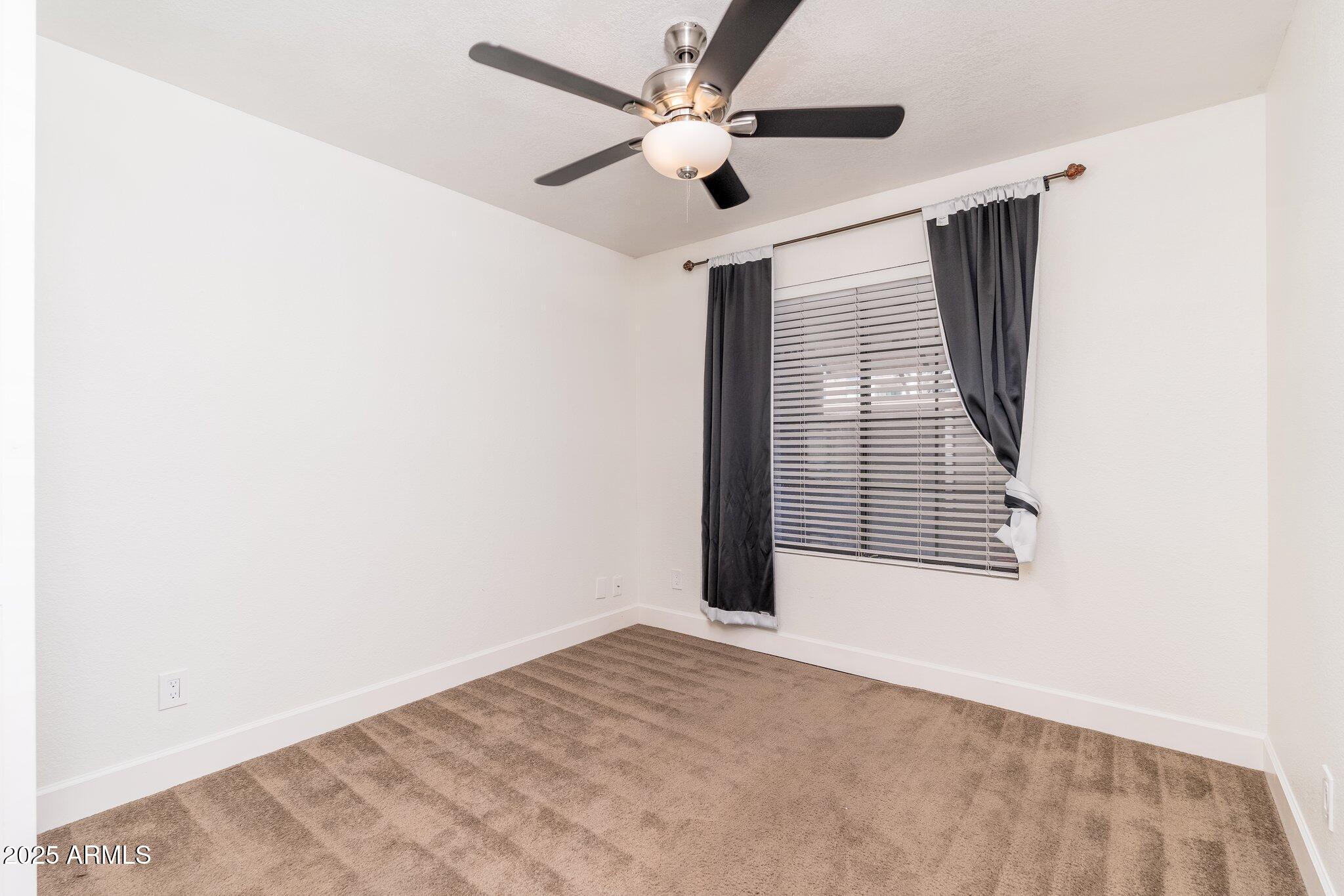 925 N COLLEGE Avenue, E119