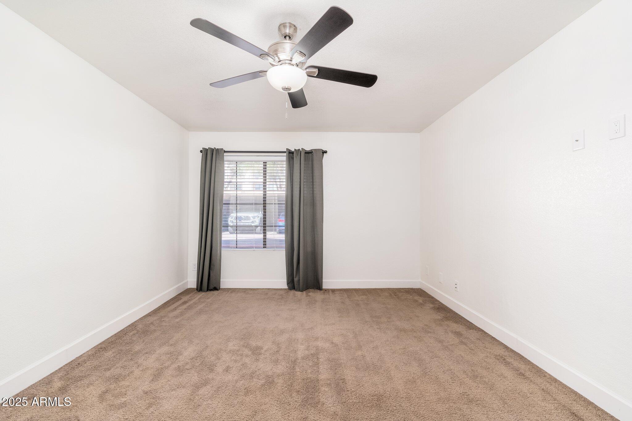 925 N COLLEGE Avenue, E119