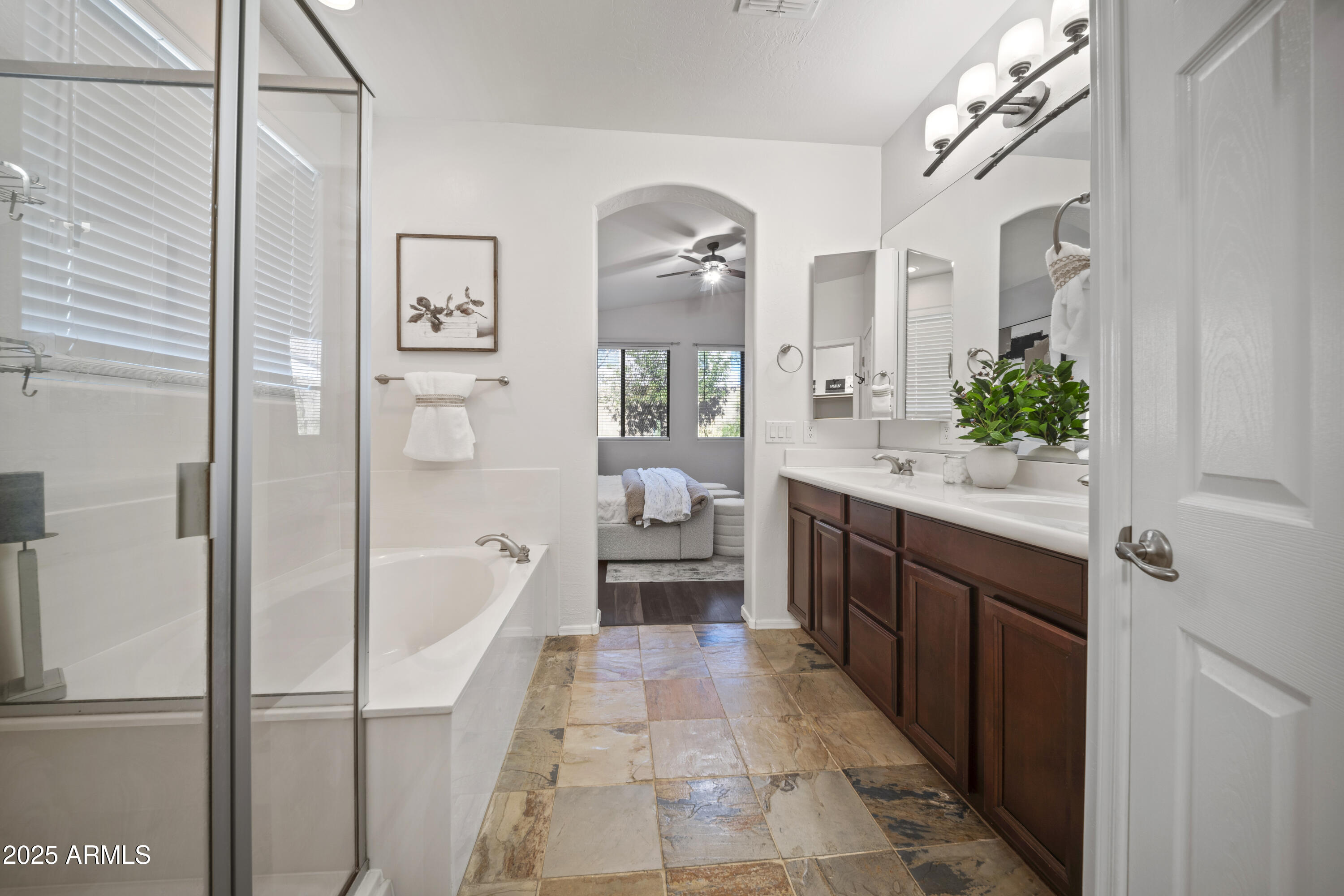 4524 W STONEMAN Drive