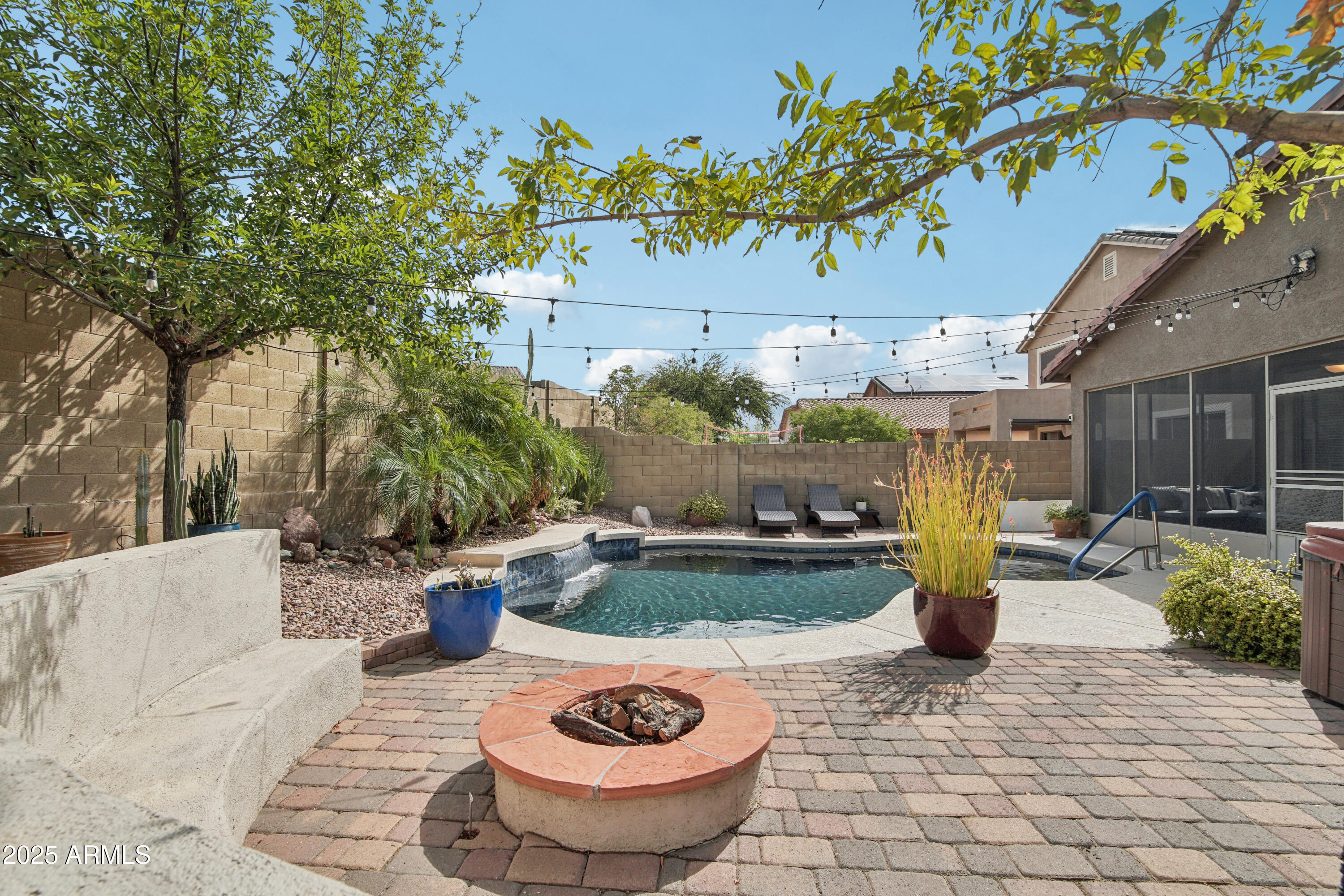 4524 W STONEMAN Drive