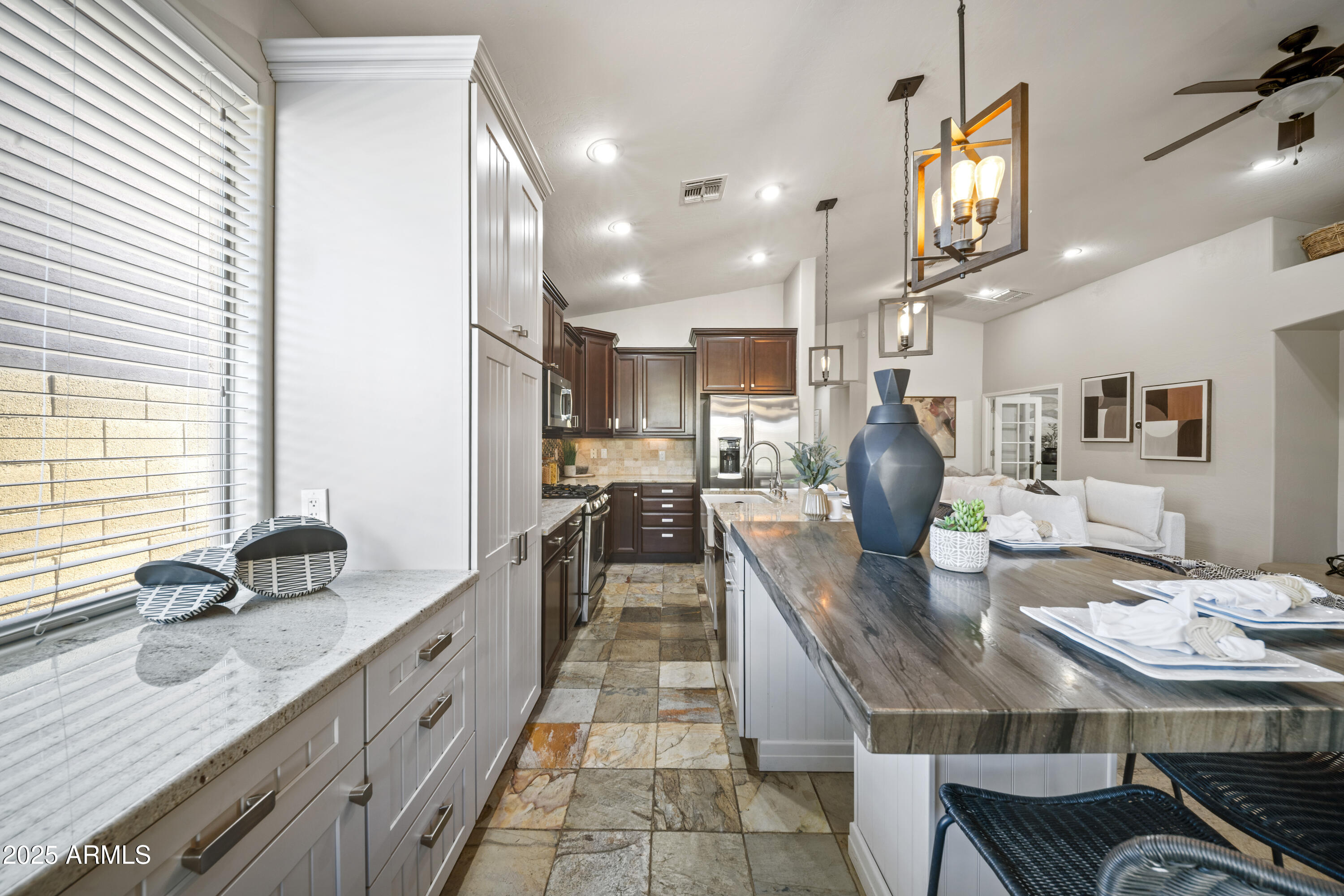 4524 W STONEMAN Drive