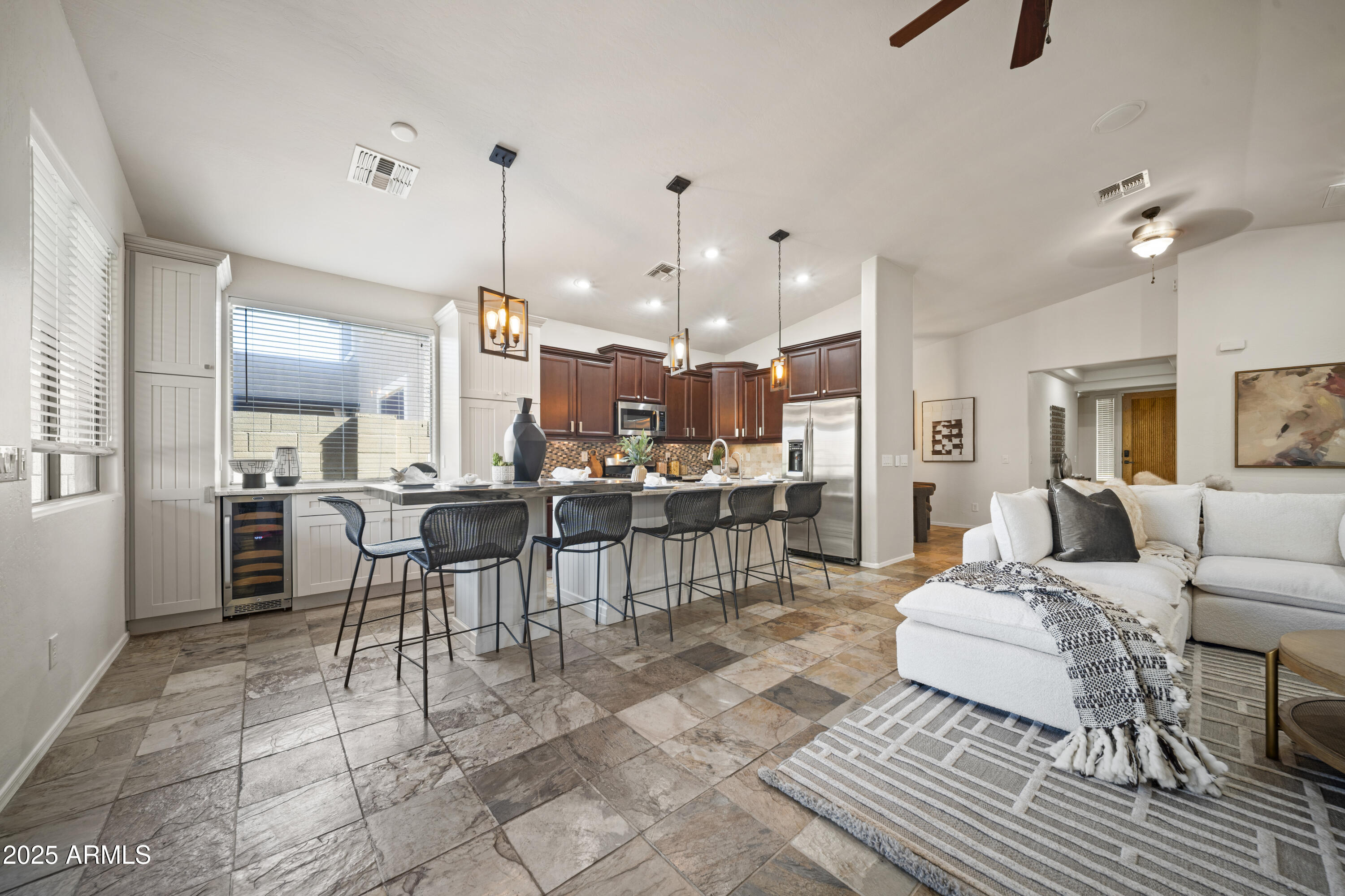 4524 W STONEMAN Drive