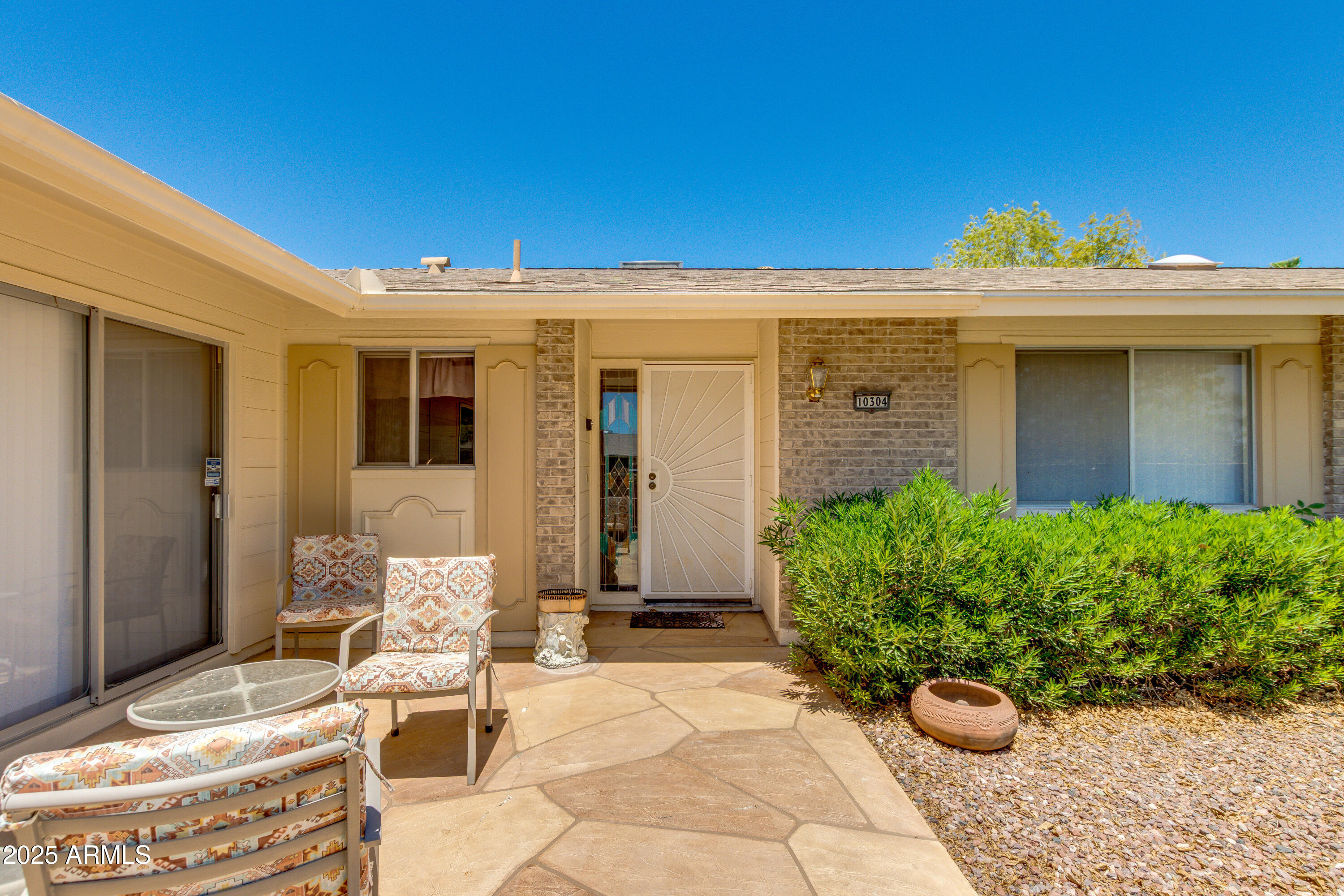10304 W KINGSWOOD Circle