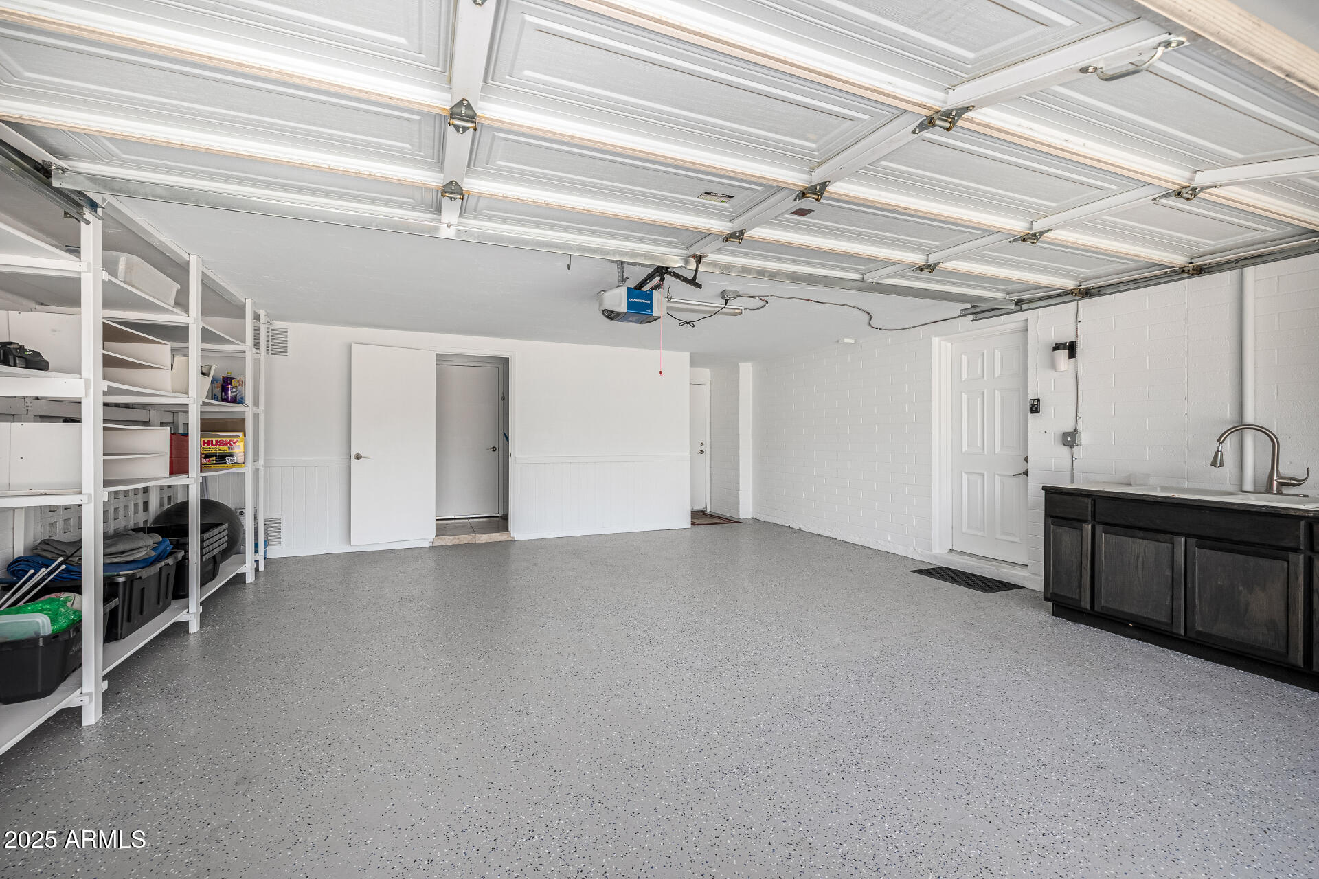 330 W TAM OSHANTER Drive