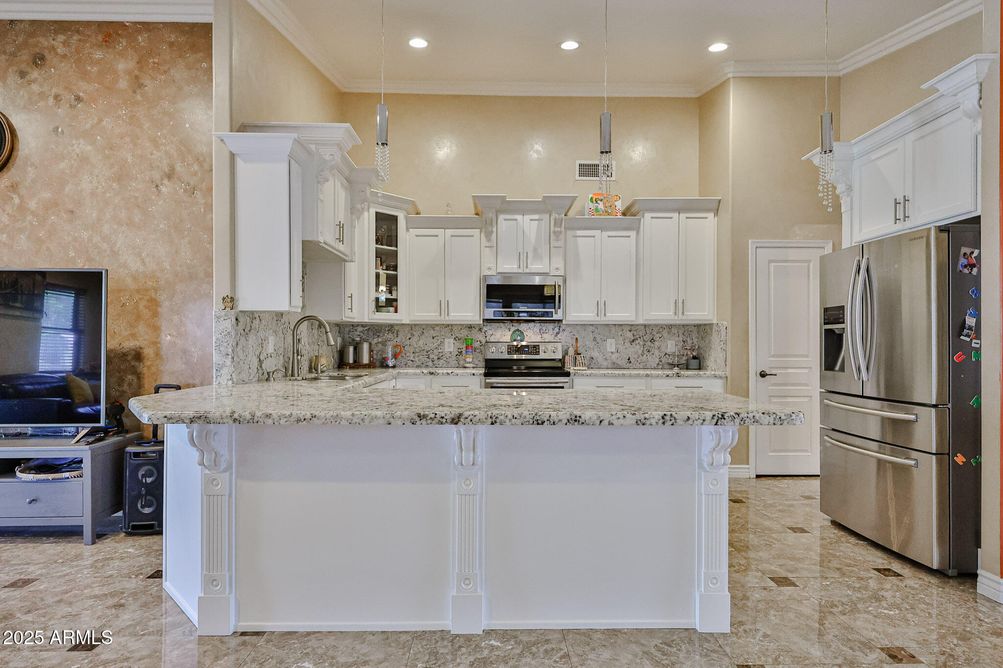 5266 W KALER Circle