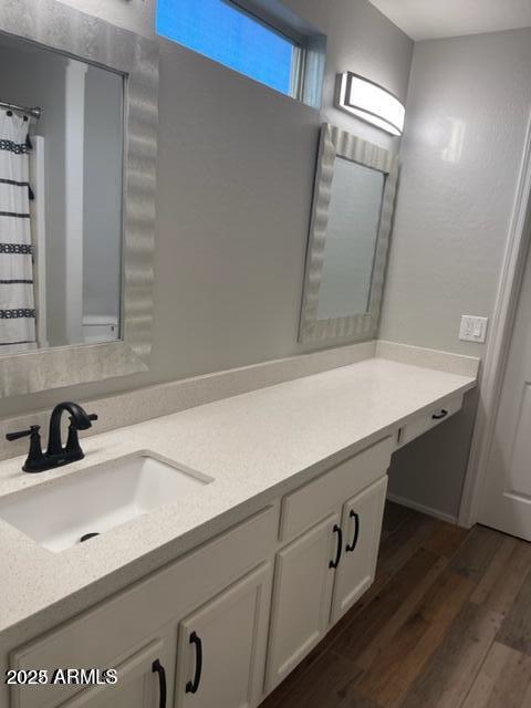 5716 E Valley View Drive