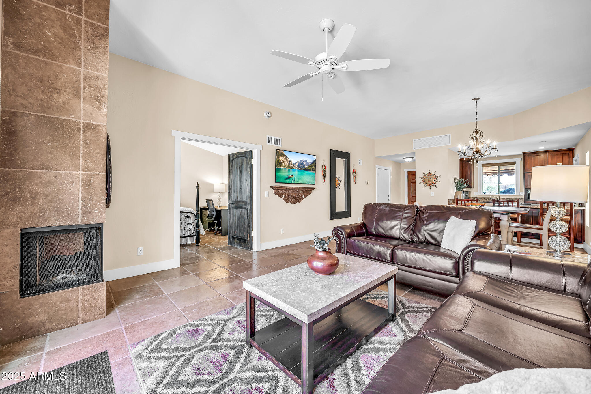 7432 E CAREFREE Drive Unit: 5