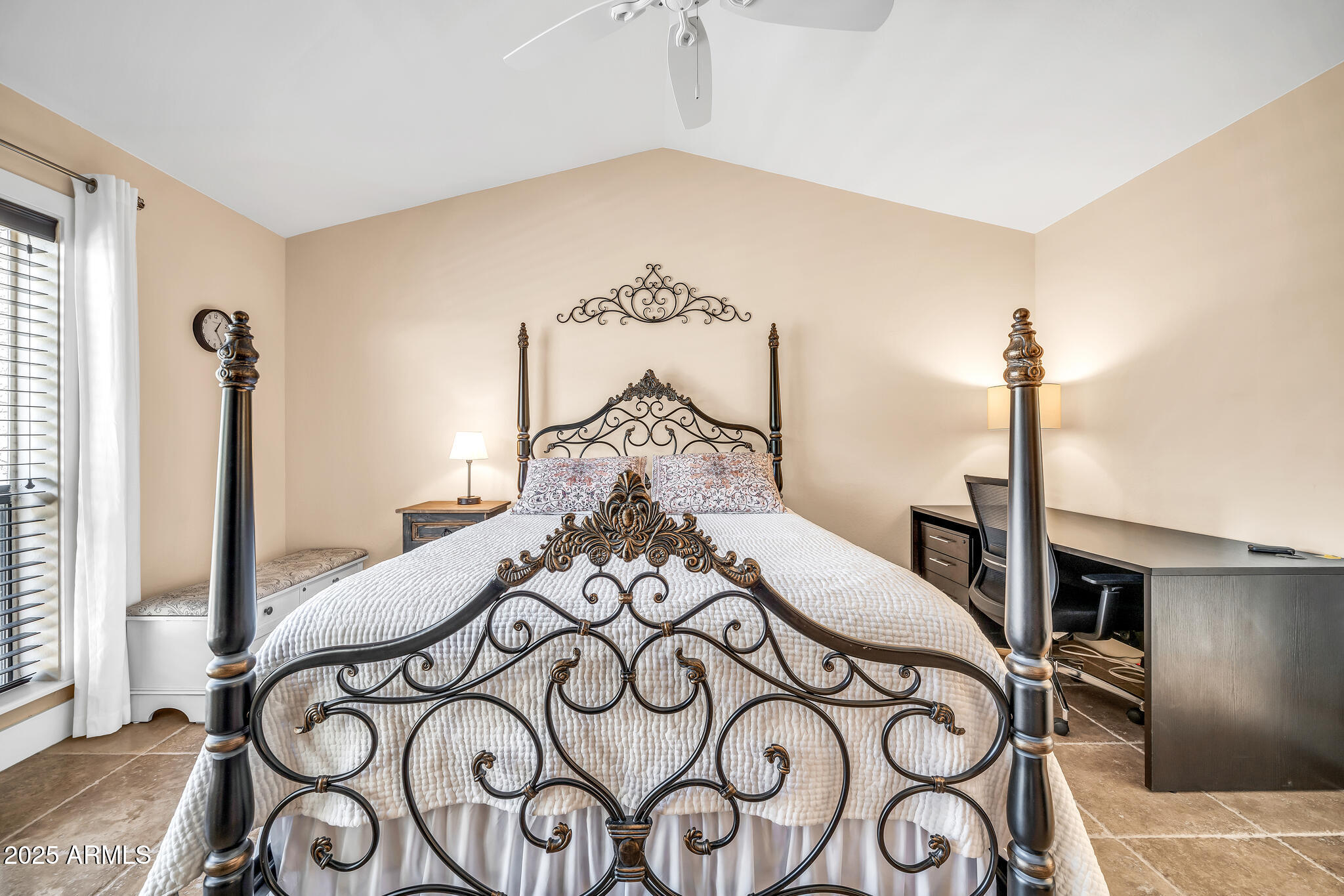 7432 E CAREFREE Drive Unit: 5