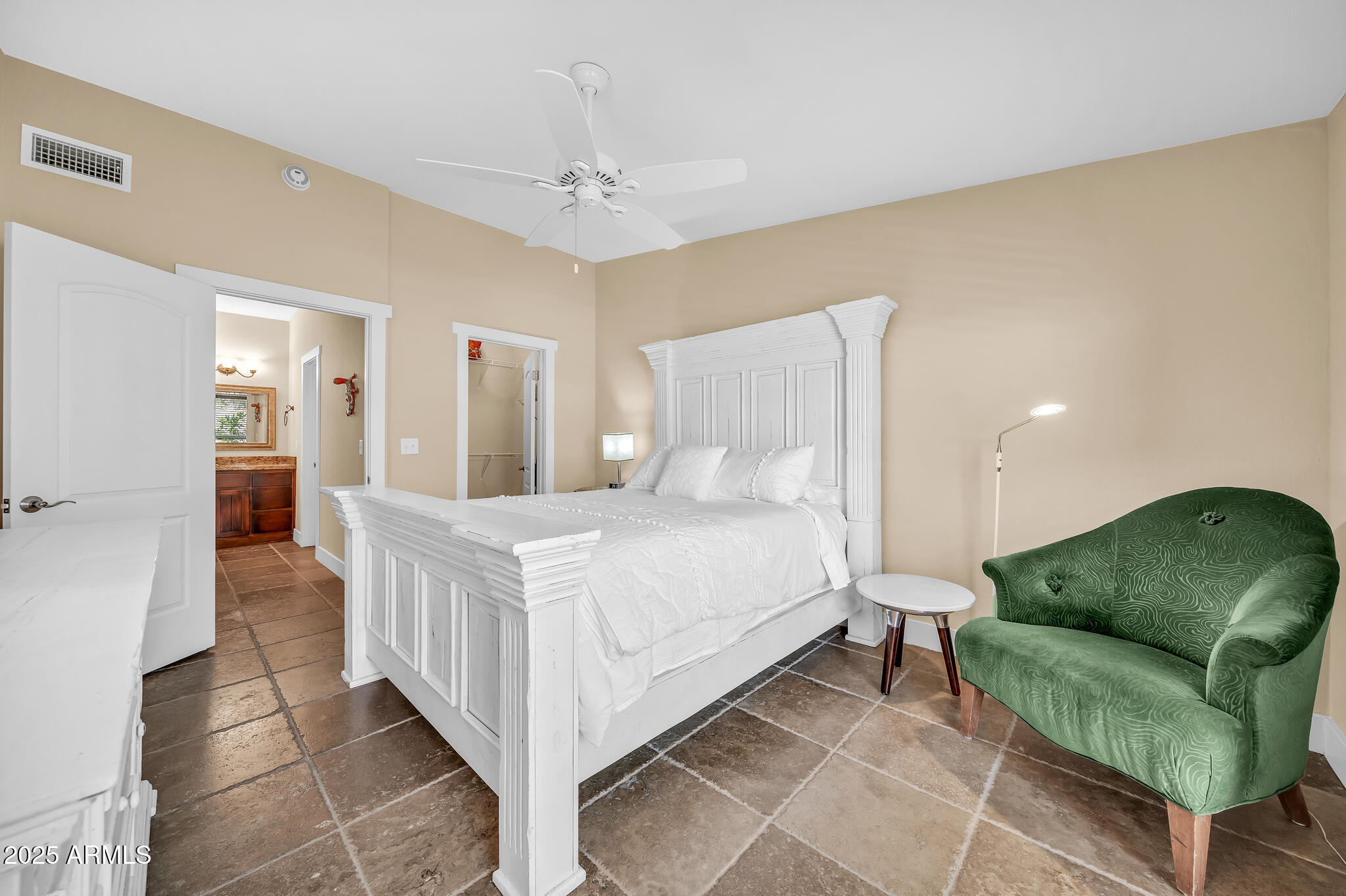 7432 E CAREFREE Drive Unit: 5