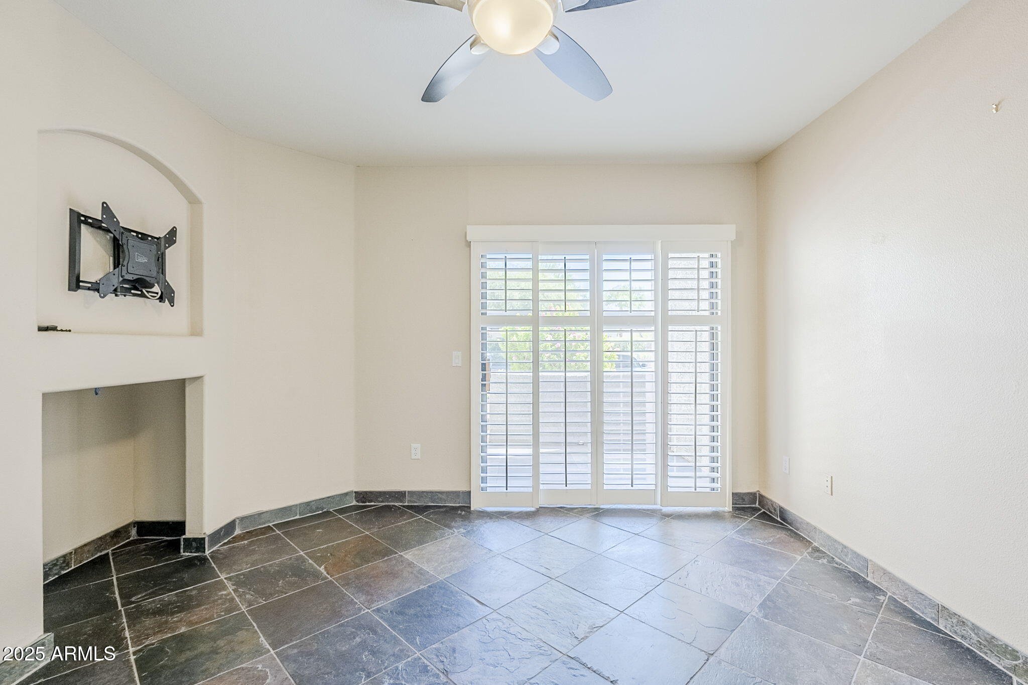 15095 N THOMPSON PEAK Parkway, 1036