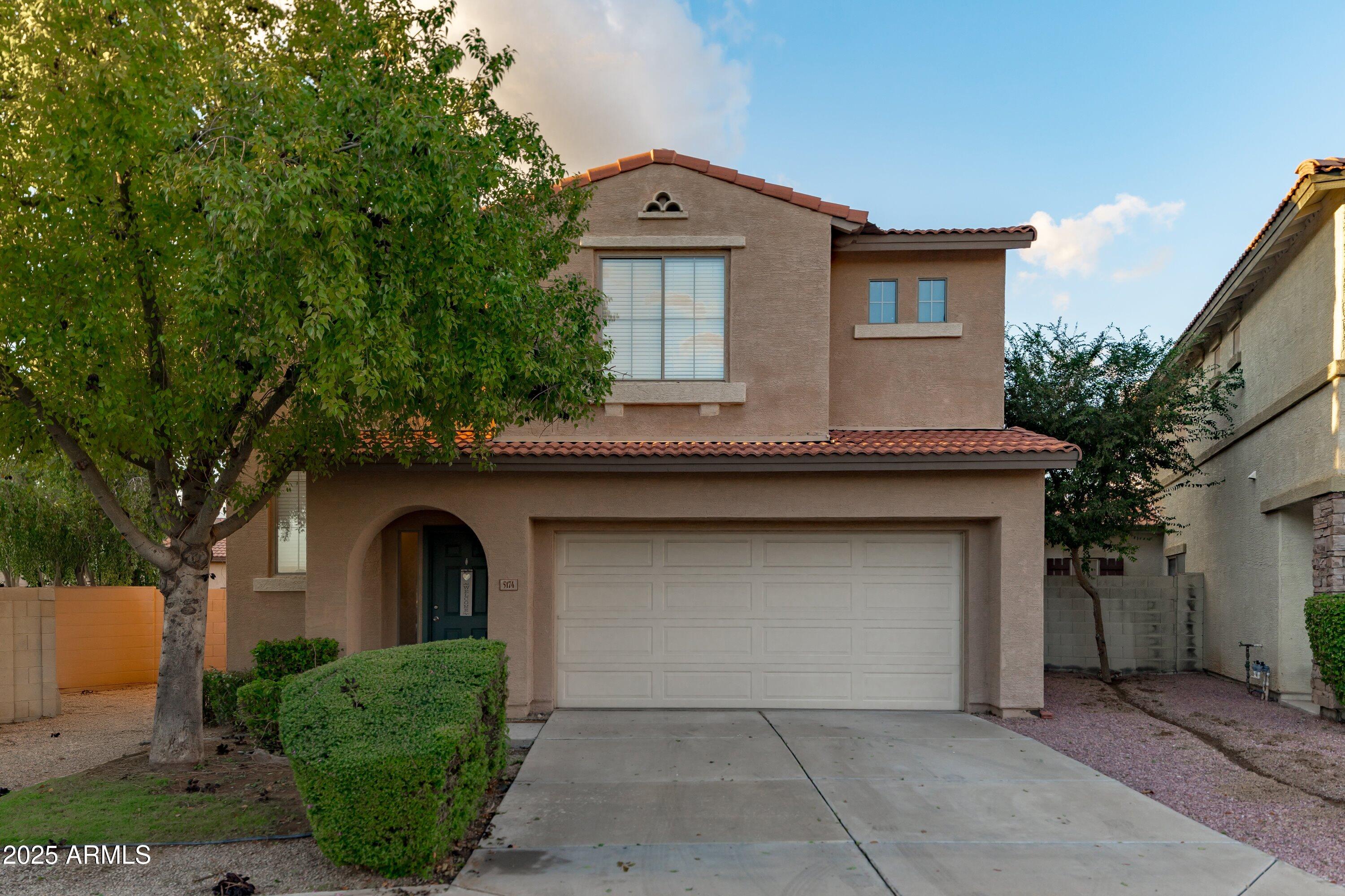 5174 W LAUREL Avenue