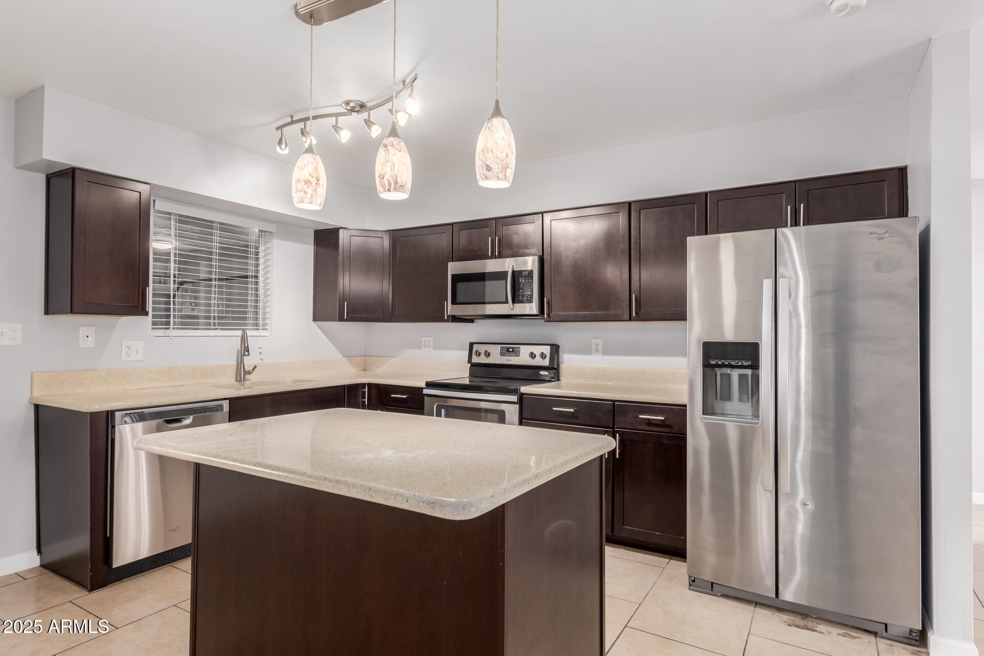 1002 W VILLA RITA Drive