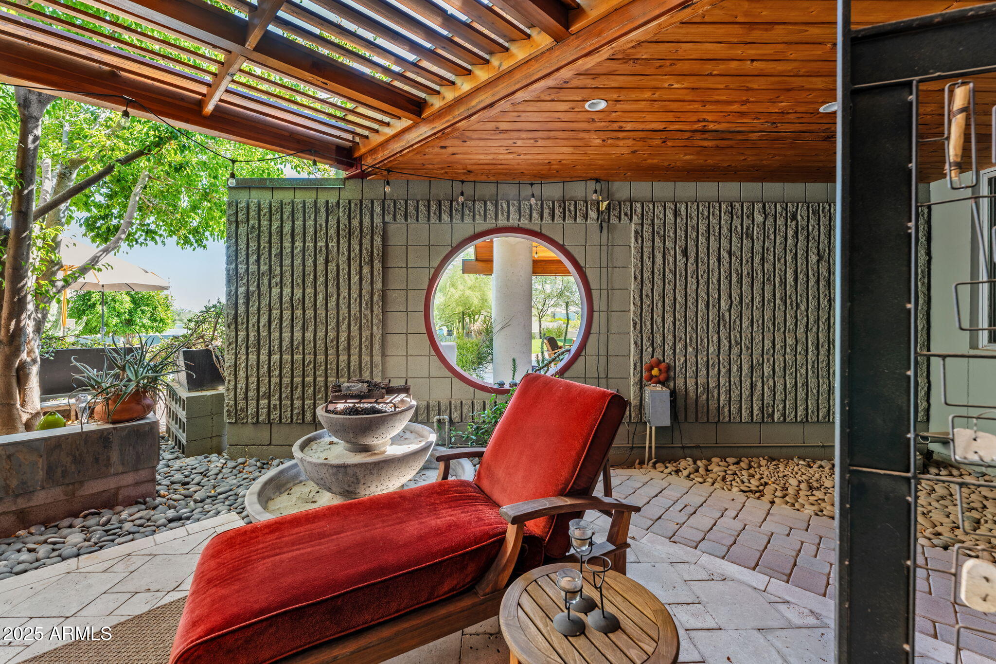 8845 E SIERRA PINTA Drive