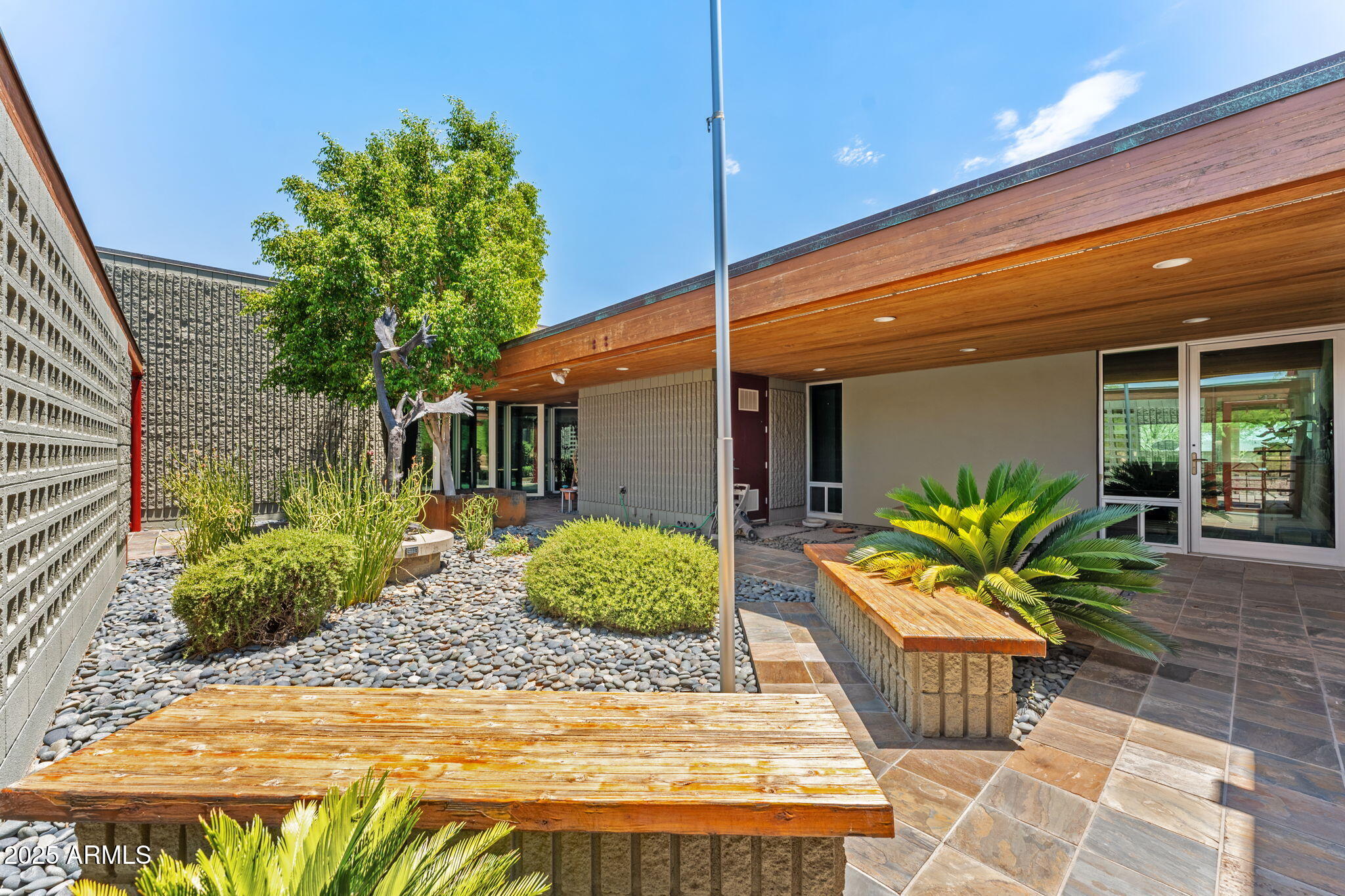 8845 E SIERRA PINTA Drive