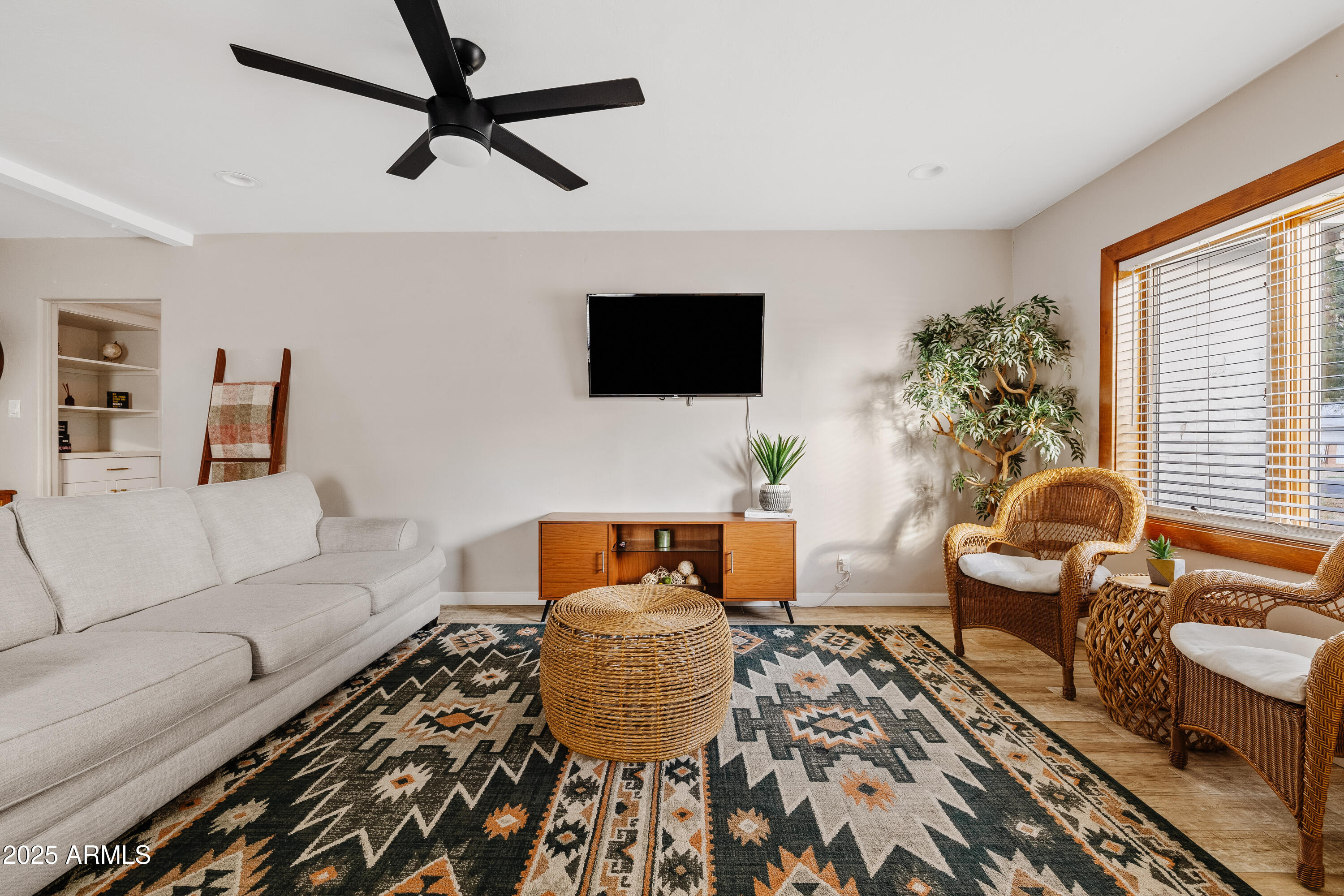 2722 E VIRGINIA Avenue