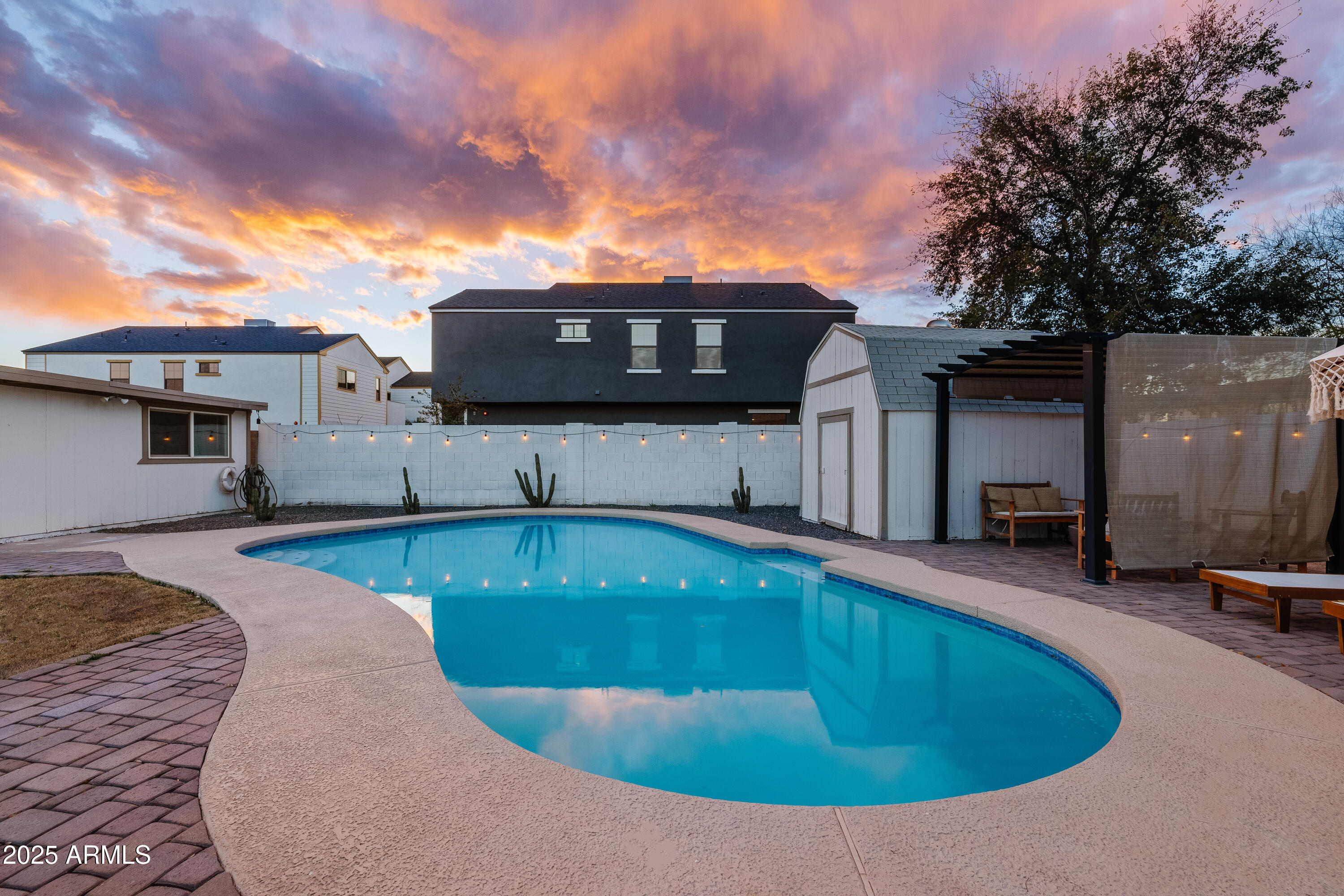 2722 E VIRGINIA Avenue