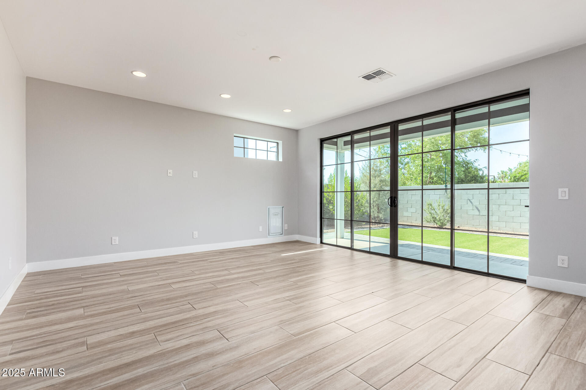 2604 N 27TH Street, 4