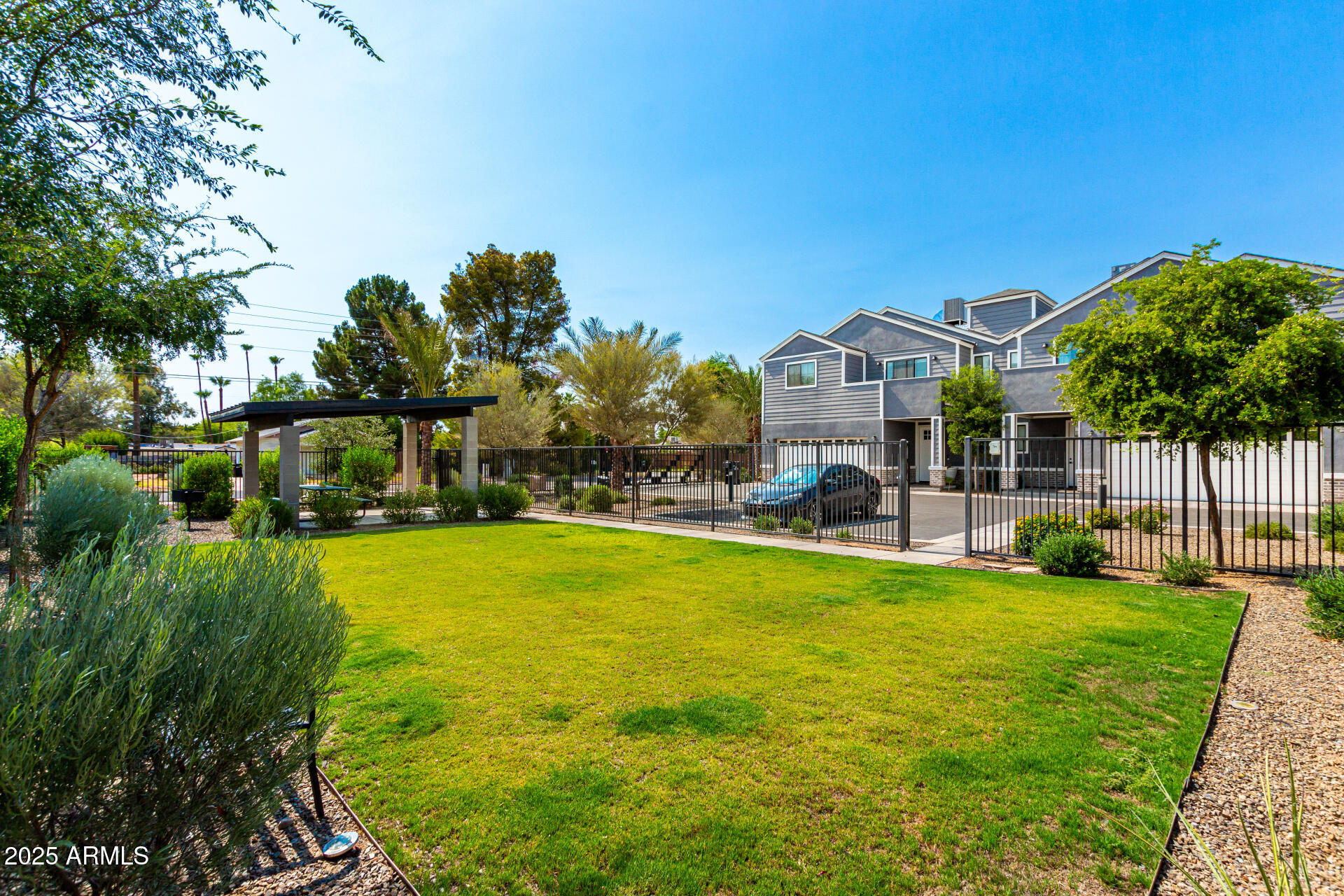 2604 N 27TH Street, 4