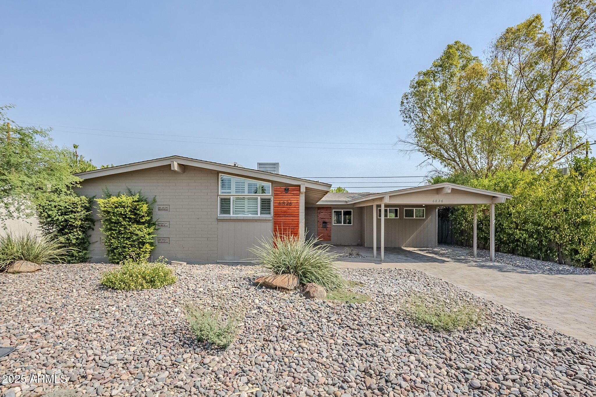 6826 E MONTEREY Way