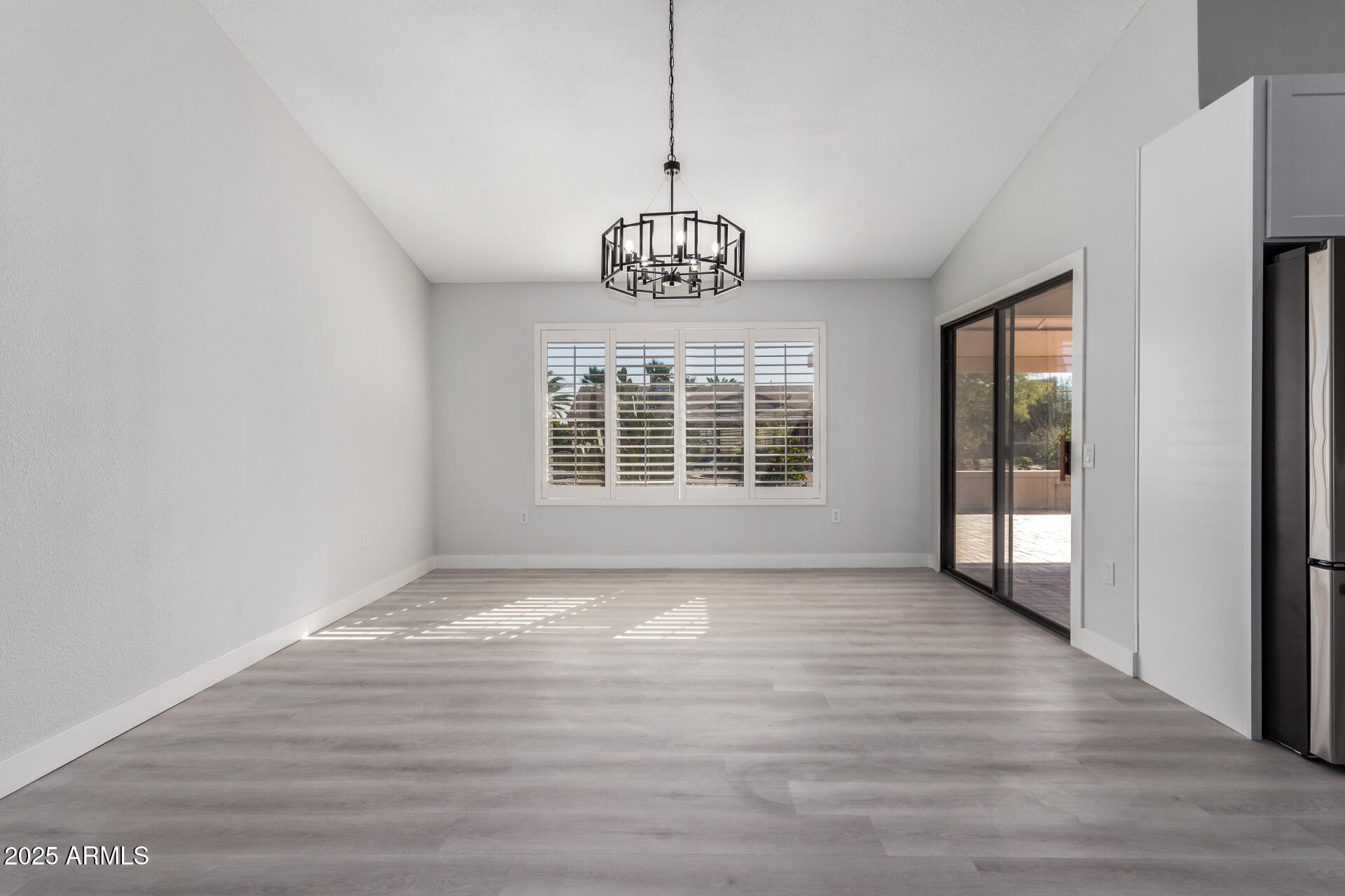 13903 W GABLE HILL Drive