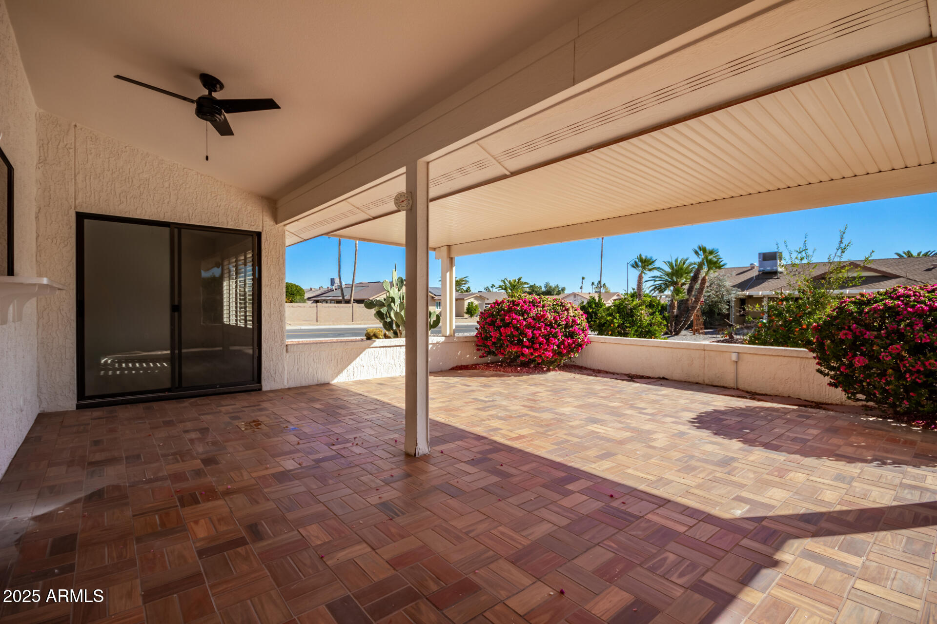 13903 W GABLE HILL Drive