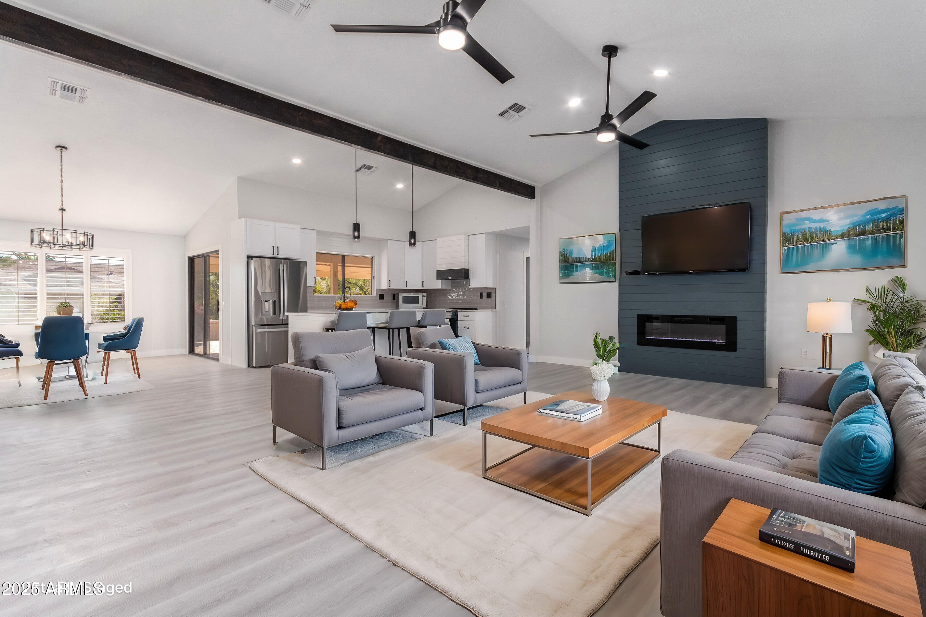 13903 W GABLE HILL Drive