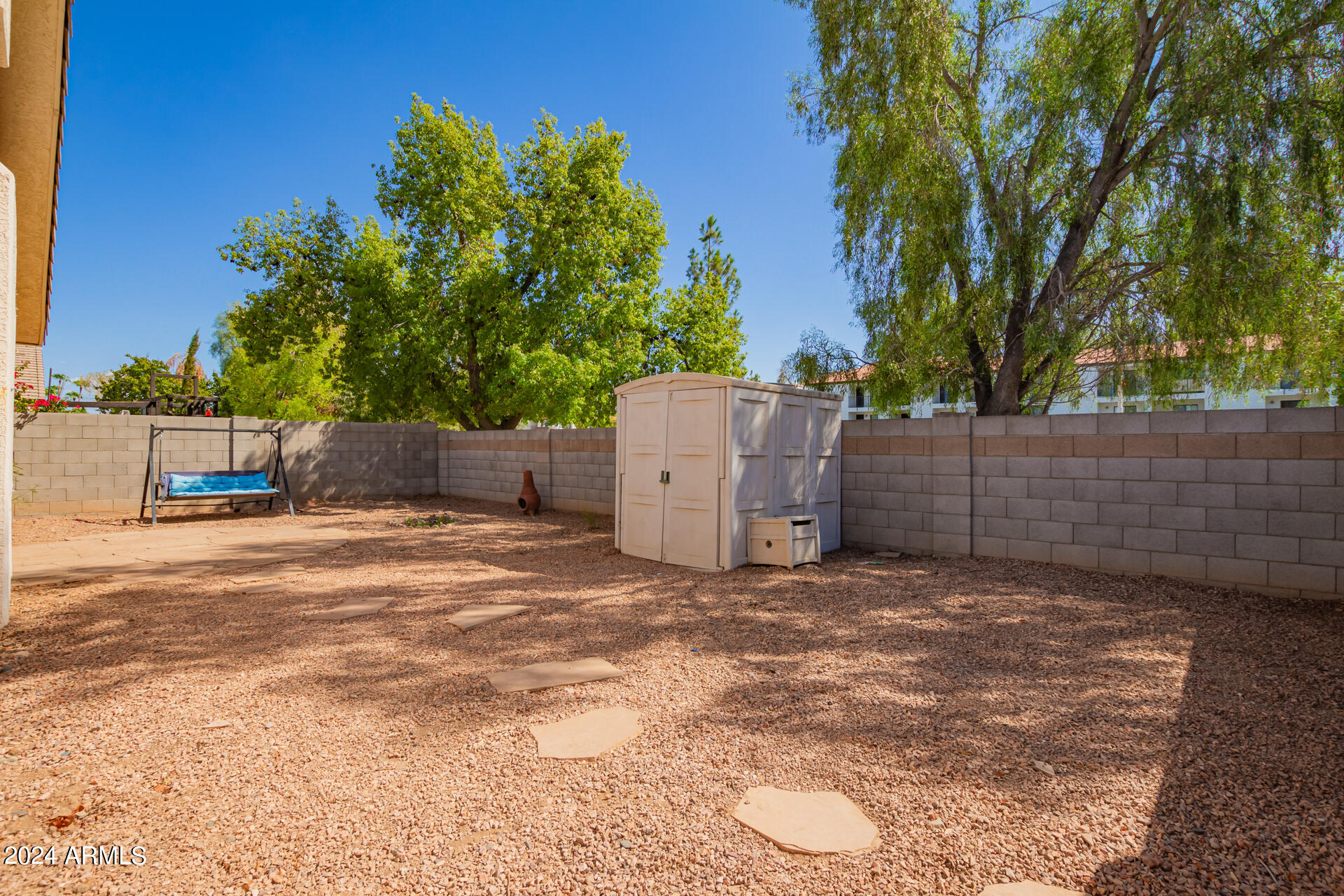 6215 W NAVAJO Drive