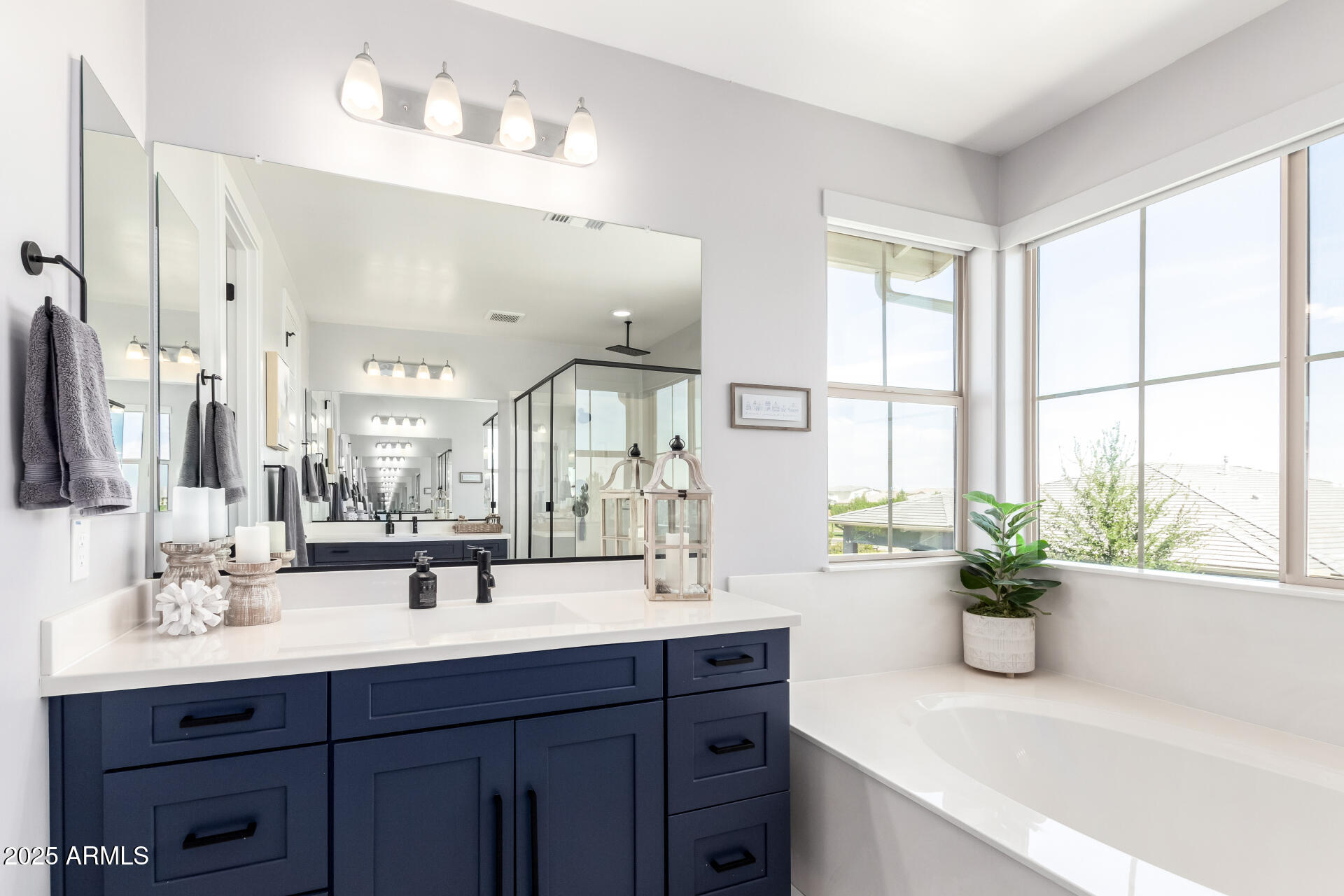 3636 E APPALOOSA Road