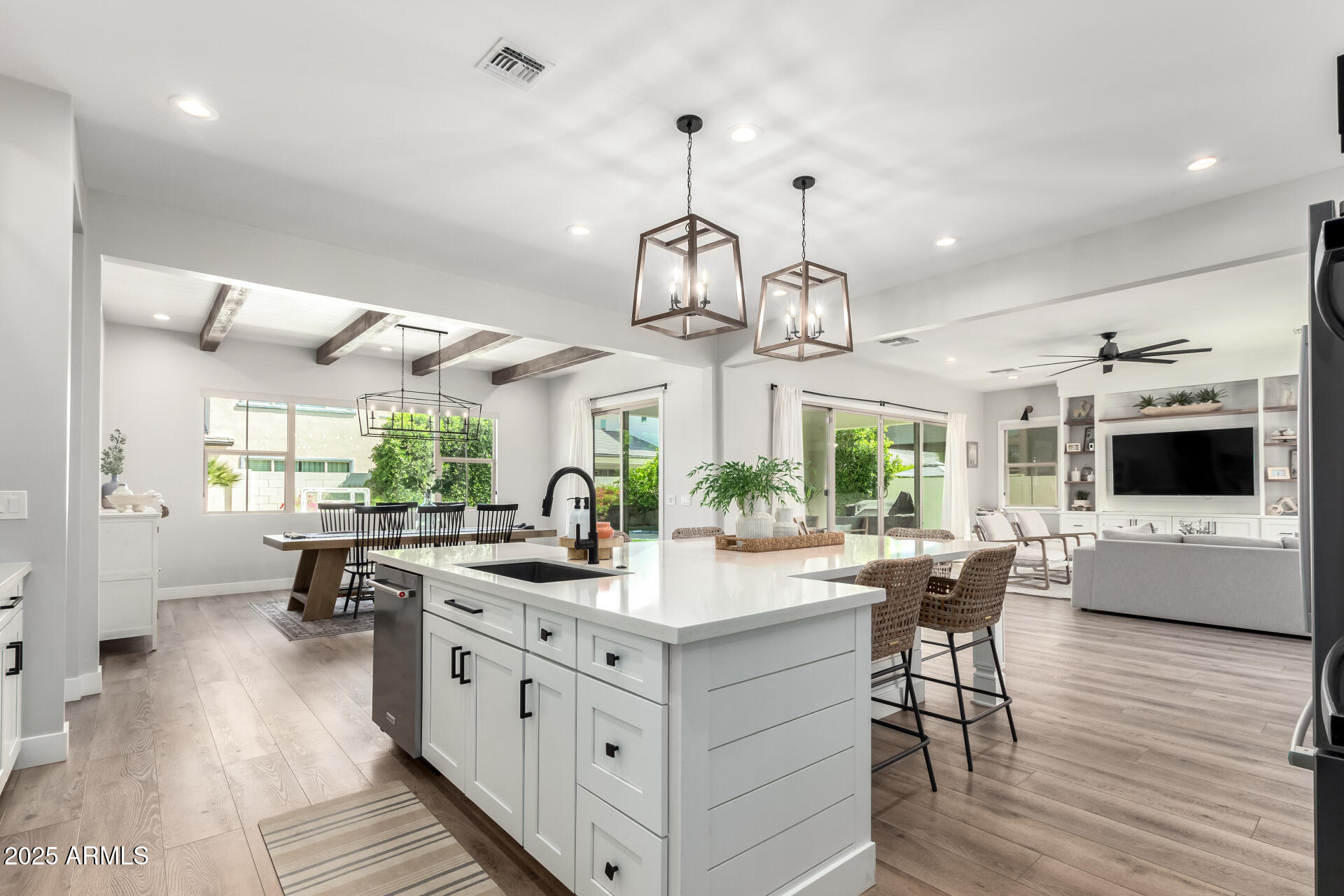 3636 E APPALOOSA Road