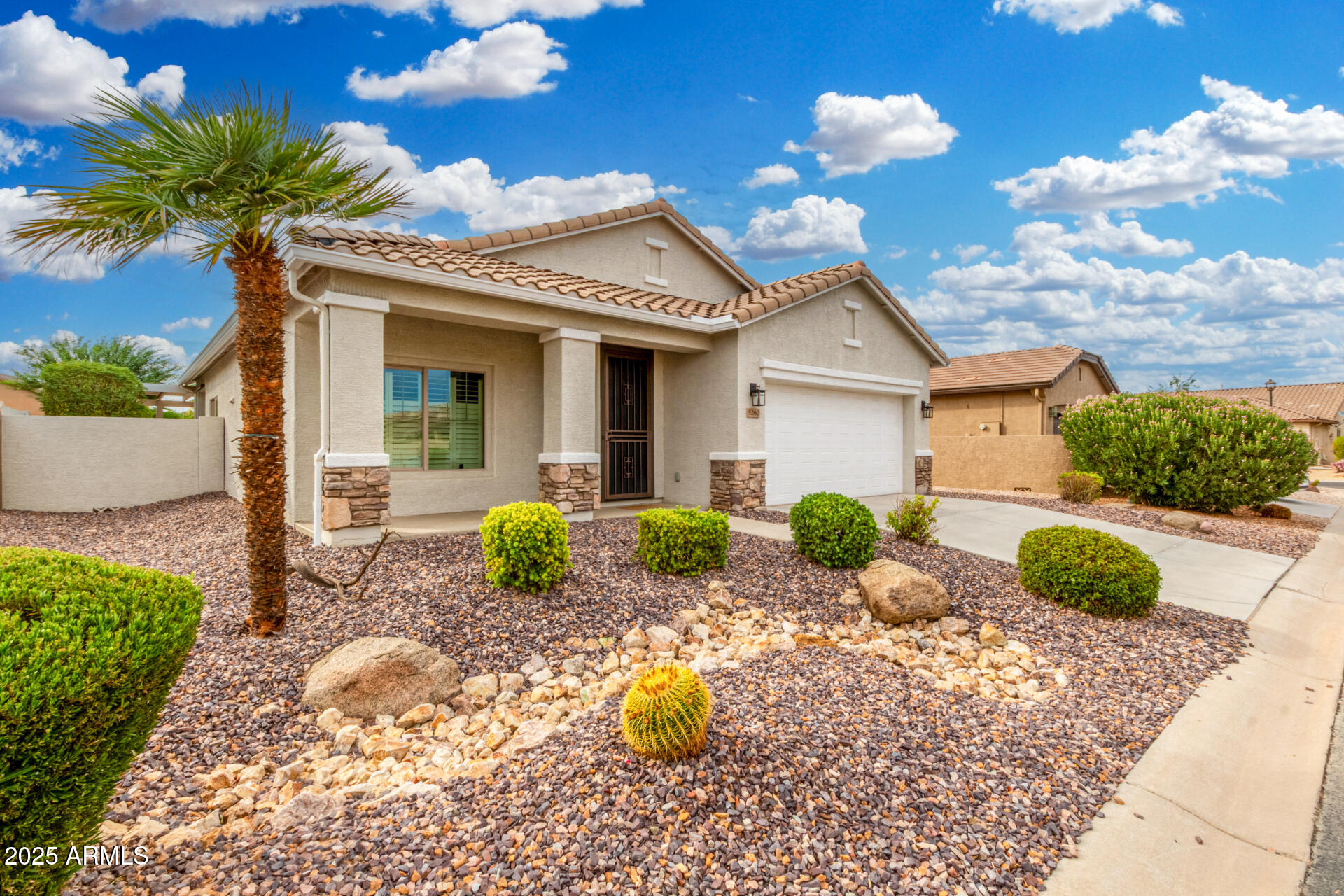 5260 N WILLCOX Drive