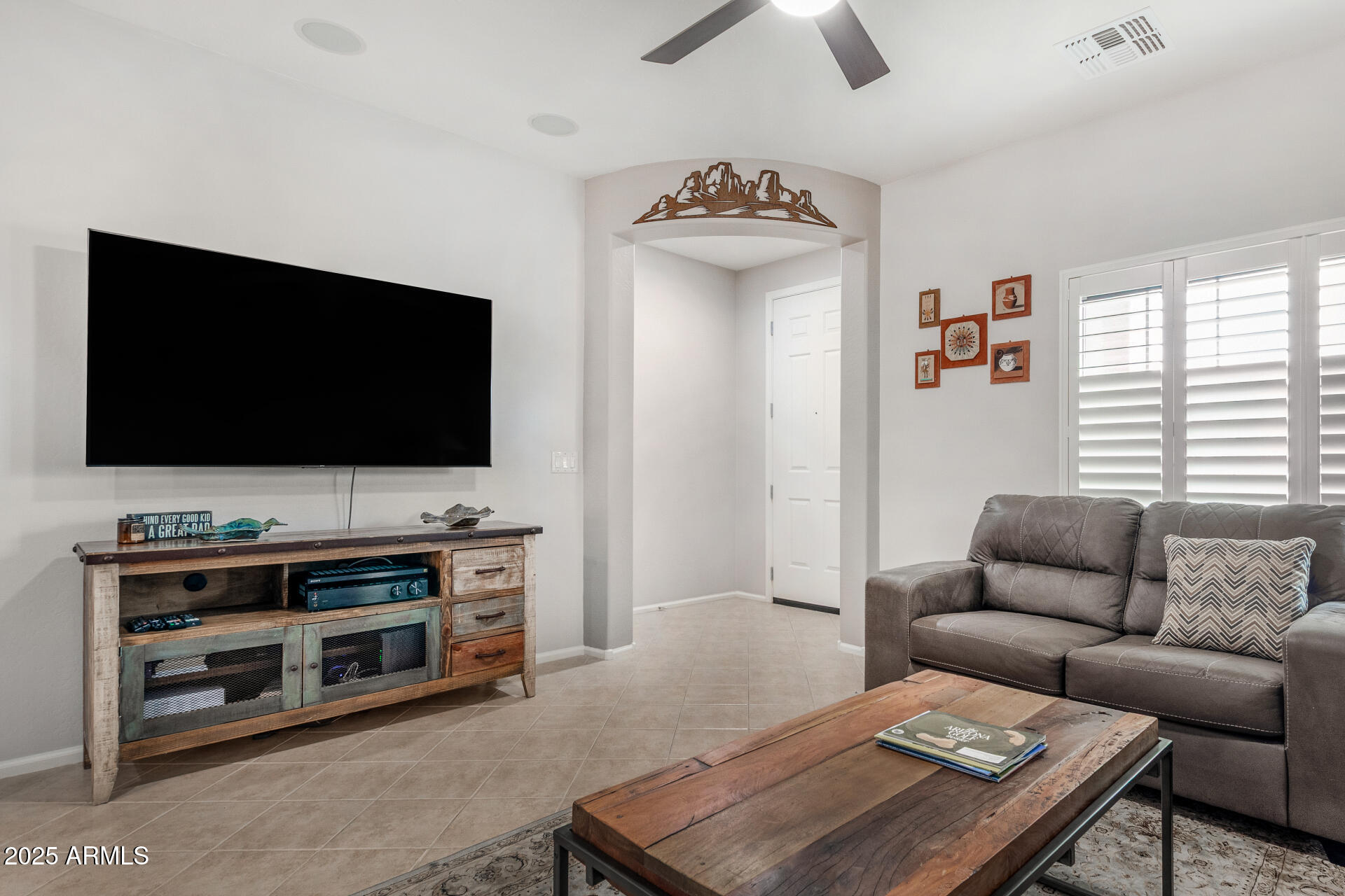 5260 N WILLCOX Drive