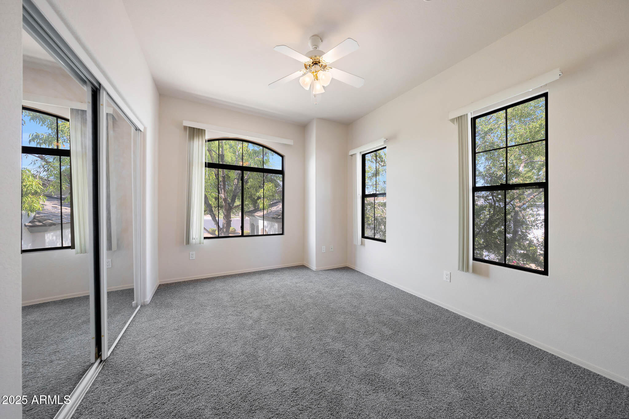 295 N RURAL Road, 259