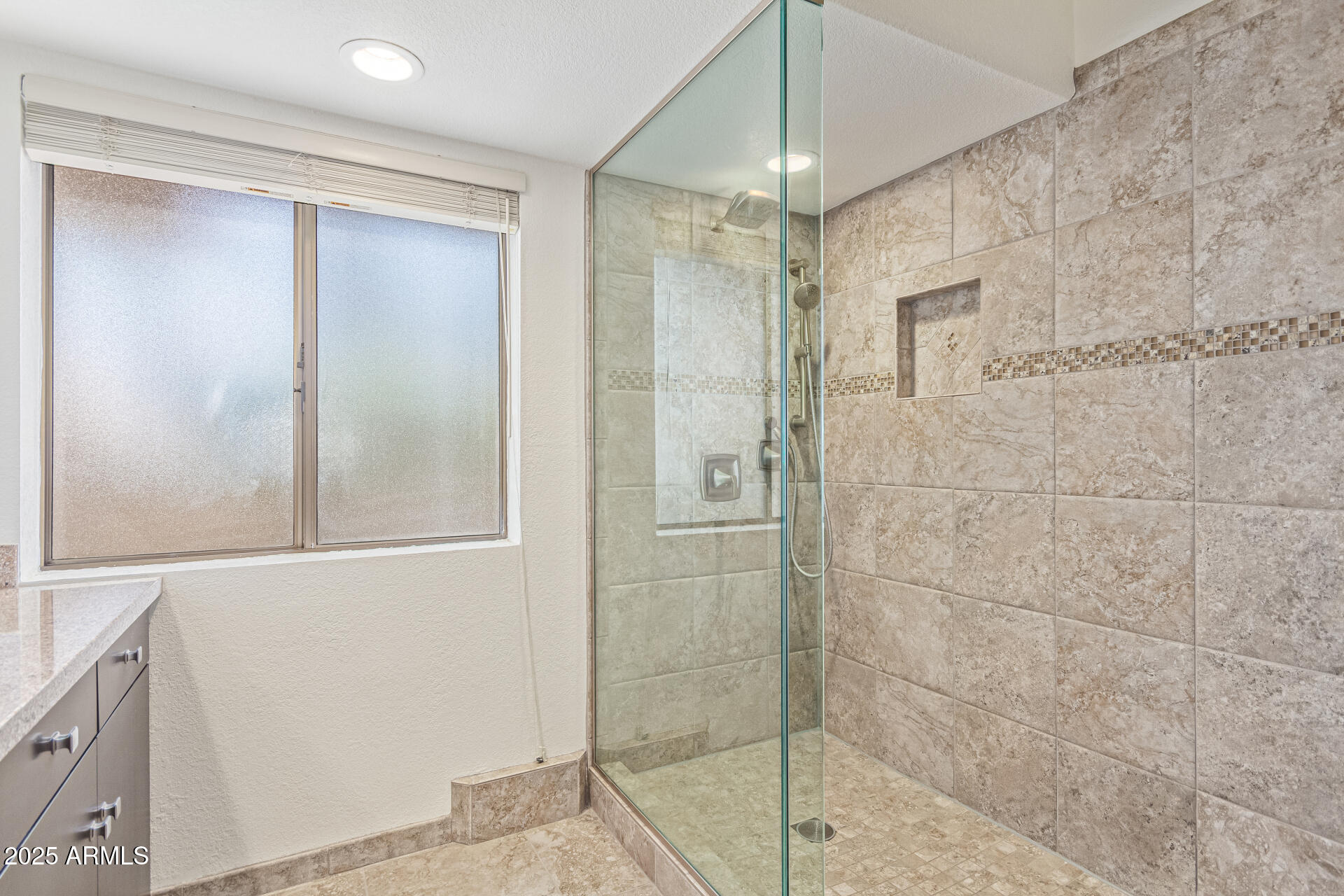 10008 E SADDLEHORN Trail